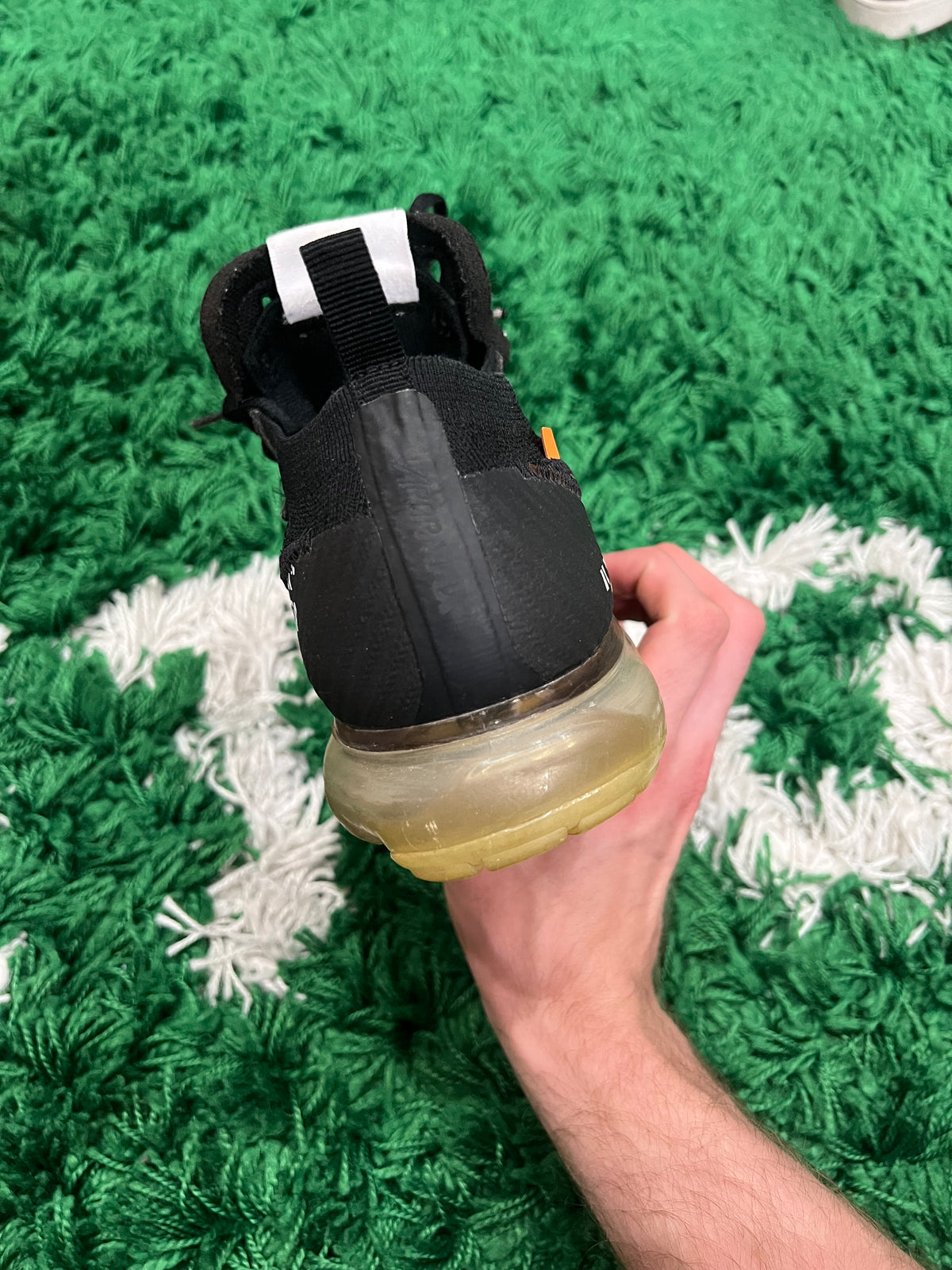 Nike Air VaporMax Off-White Black (2018) (Preowned 9M)