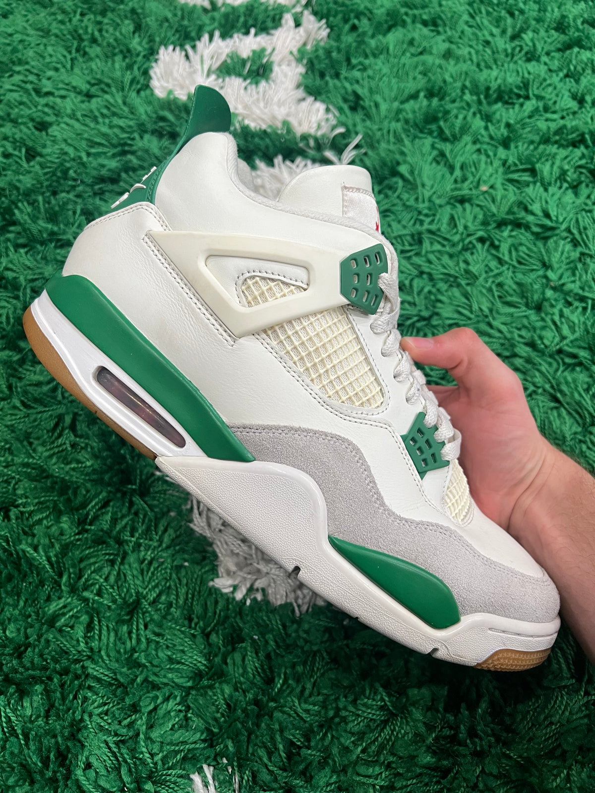 Jordan 4 SB Pine Green (Preowned 12M)