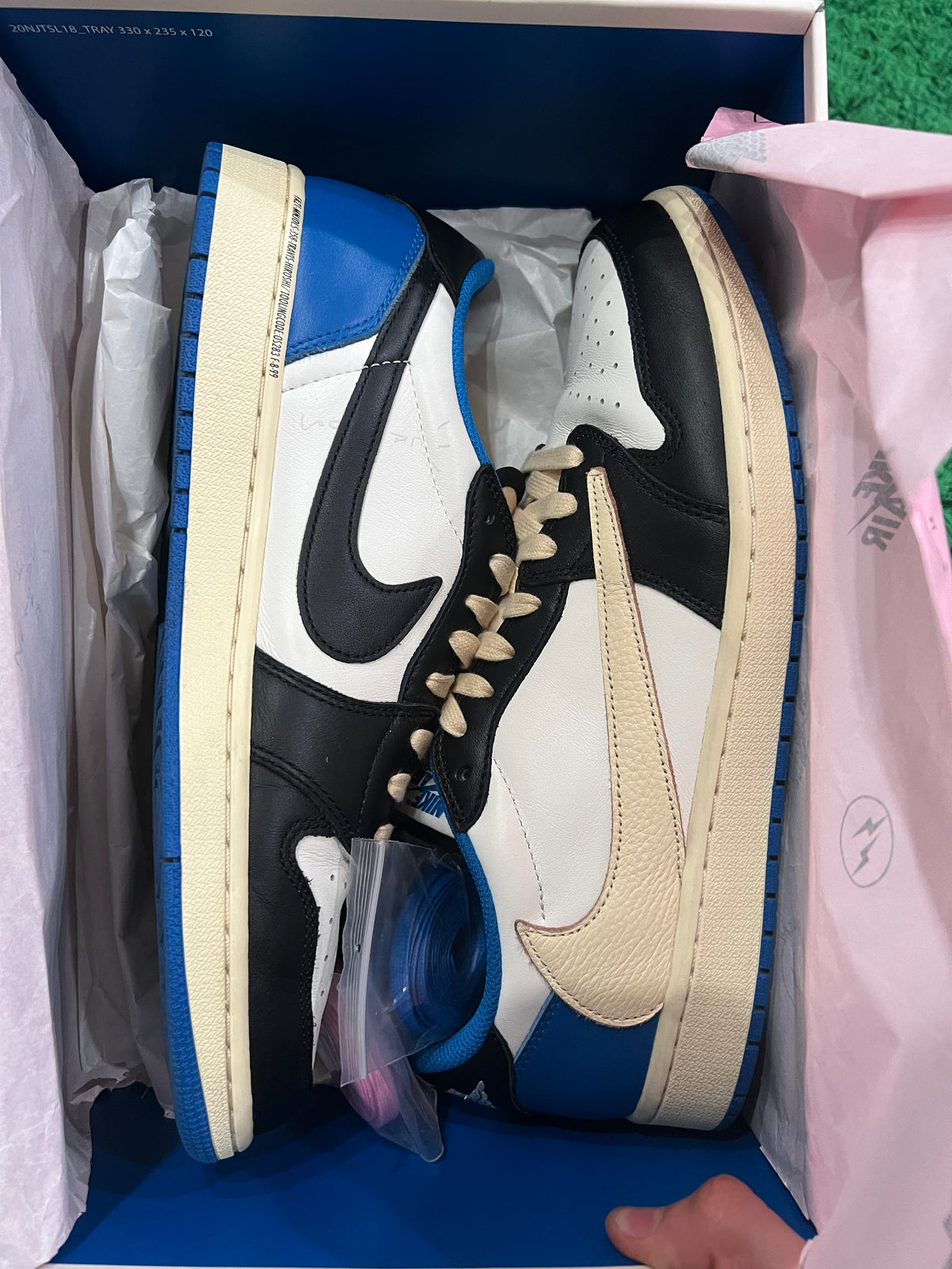 Jordan 1 Low Fragment x Travis Scott (Preowned 12M)