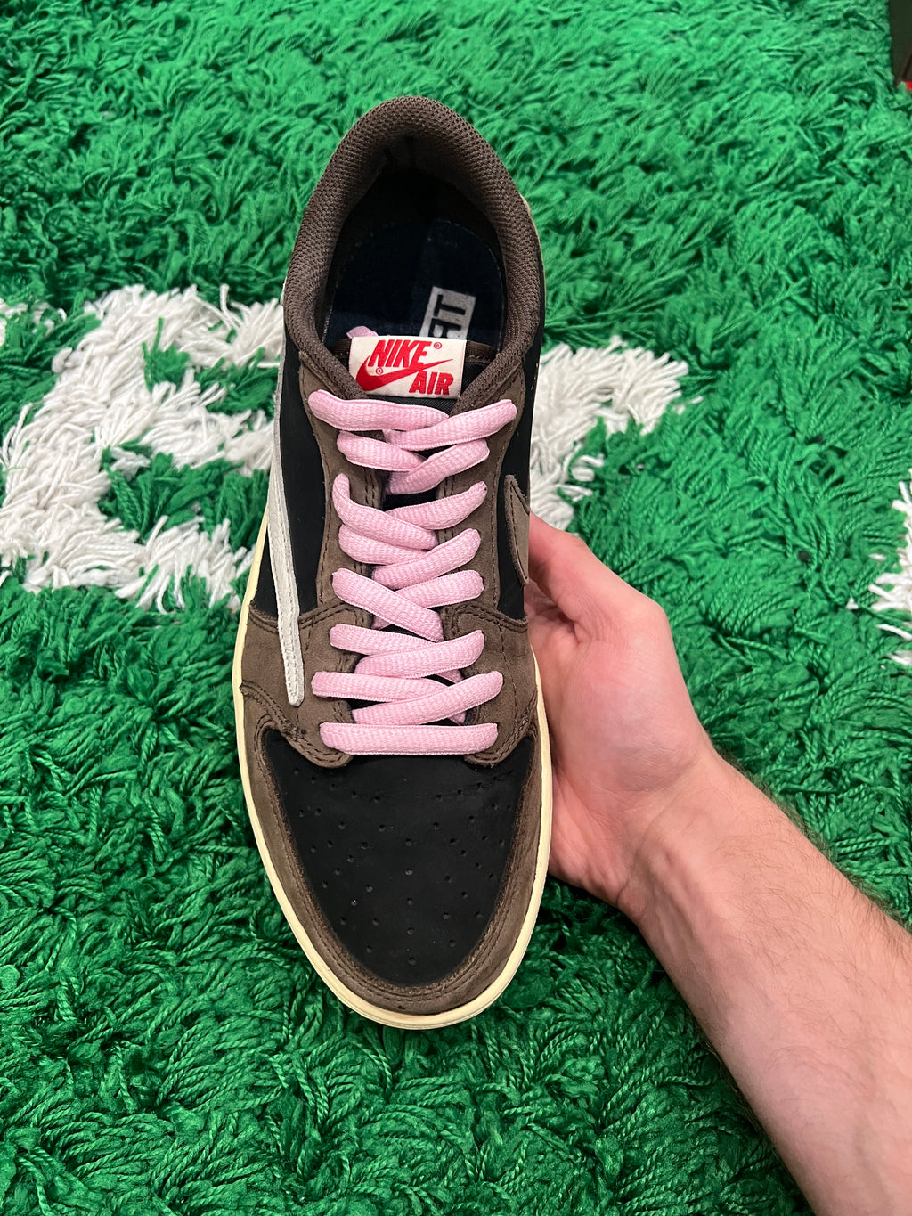 Jordan 1 Low Travis Scott Mocha (Pre-Owned Size 9.5M)