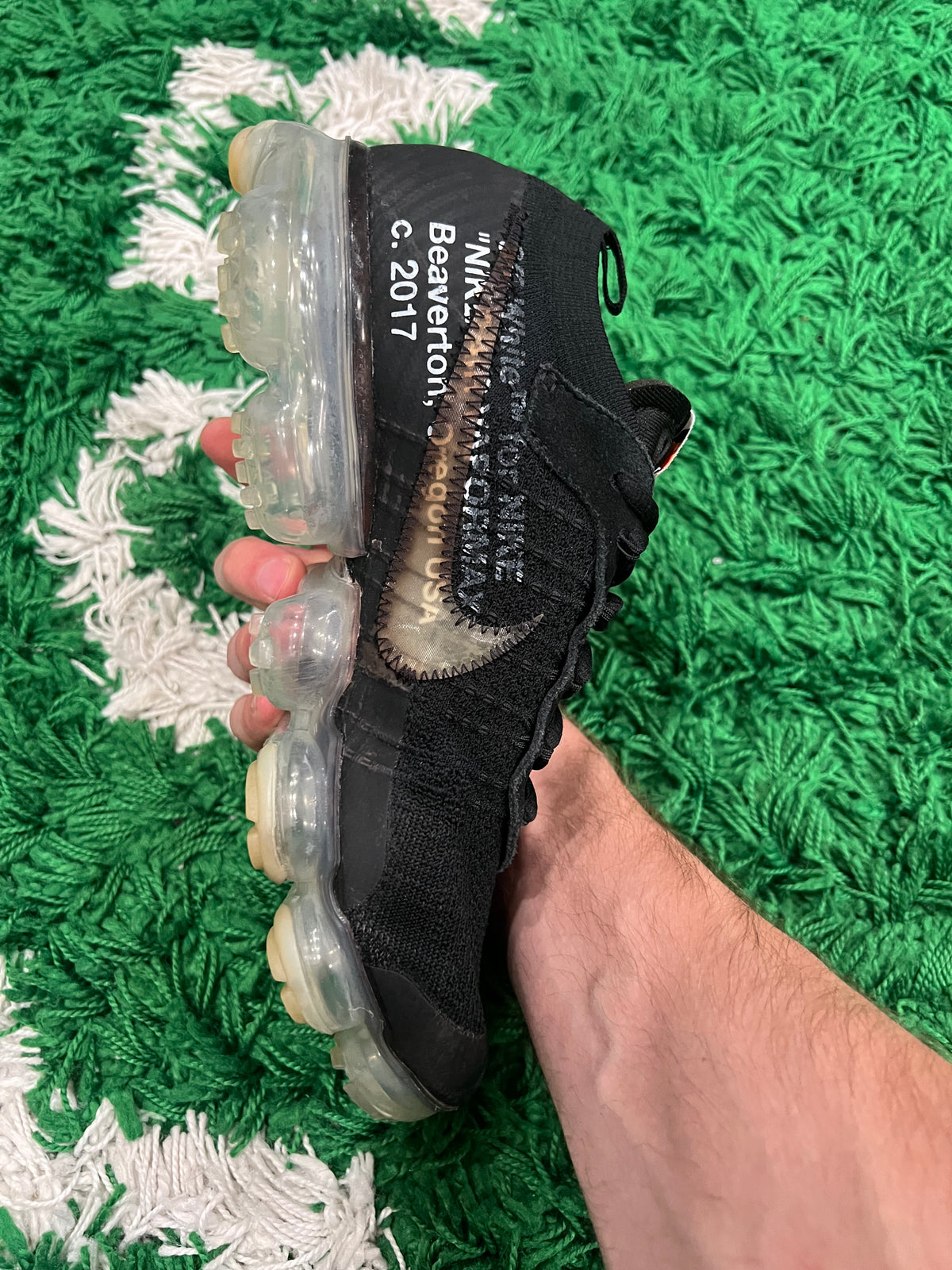 Nike Air VaporMax Off-White Black (2018) (Preowned 9.5M)