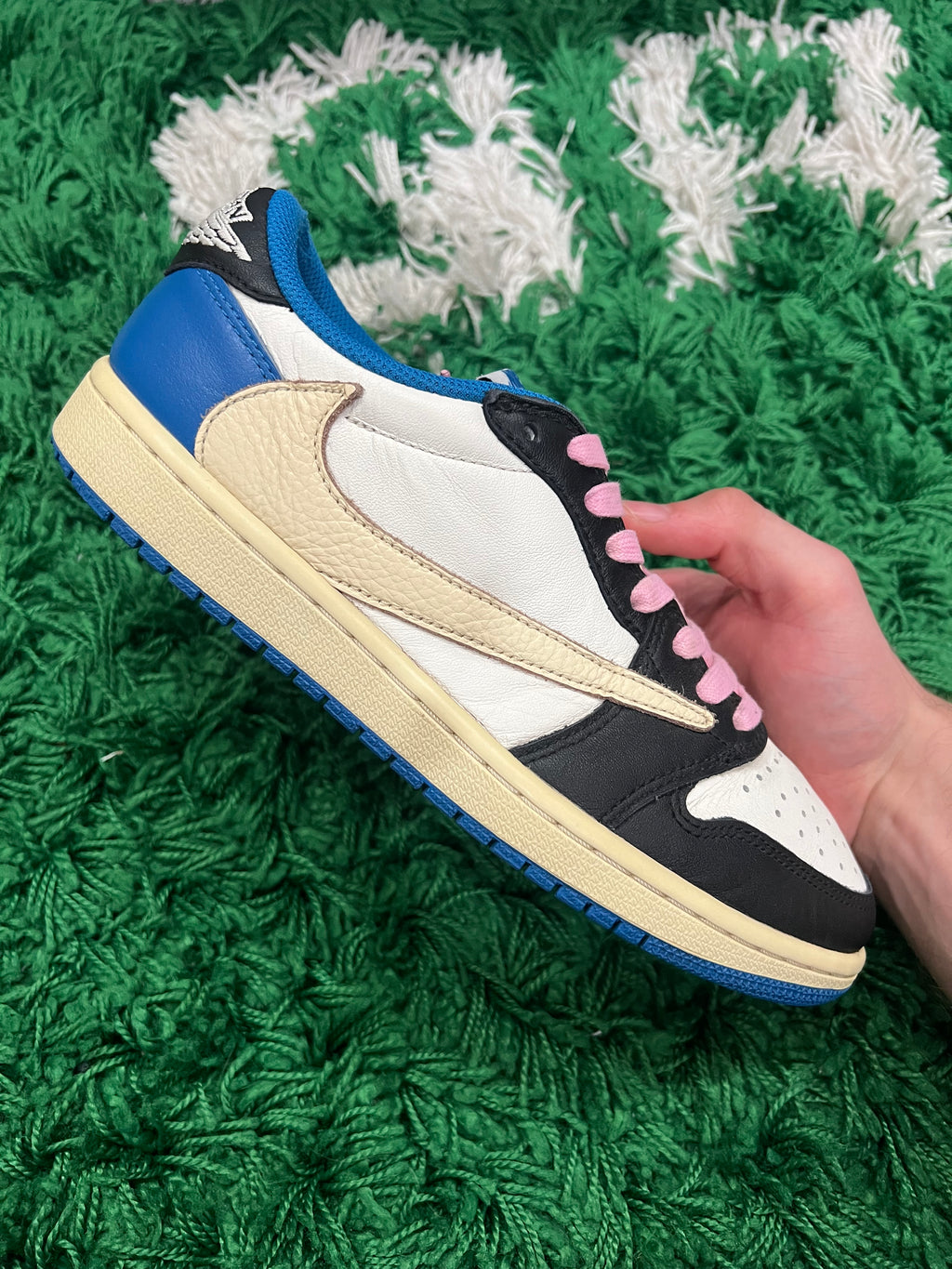 Jordan 1 Low Fragment x Travis Scott (Preowned 7.5M)