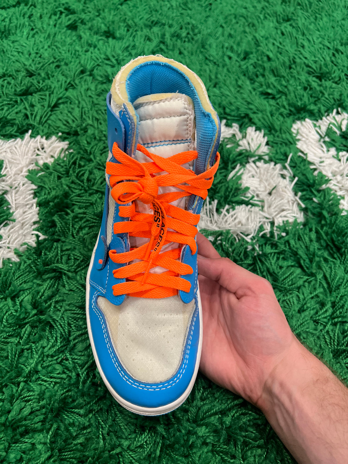 Jordan 1 High Off-White University Blue (Preowned 6M)