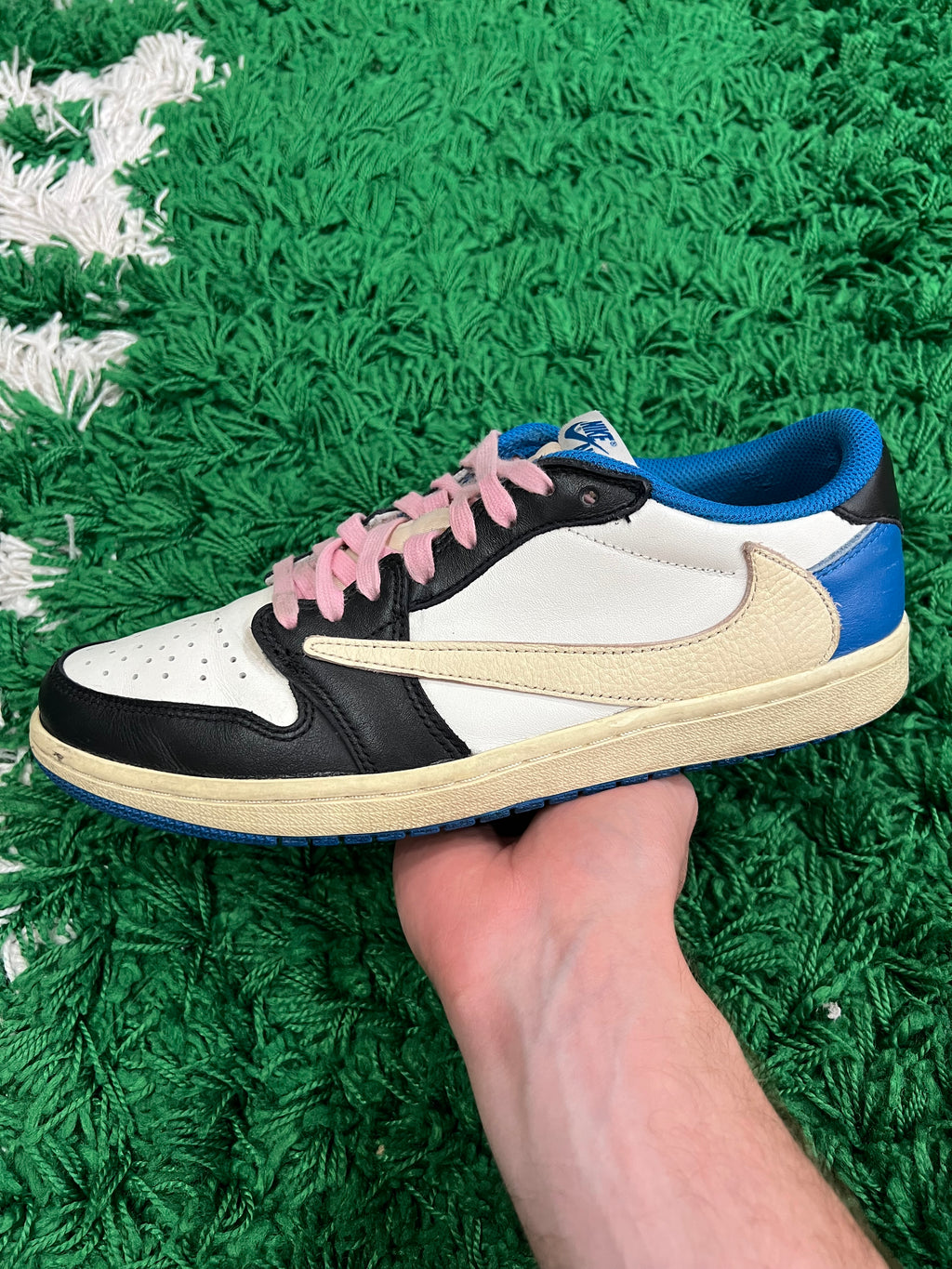 Jordan 1 Low Fragment x Travis Scott (Pre-Owned Size 9M)