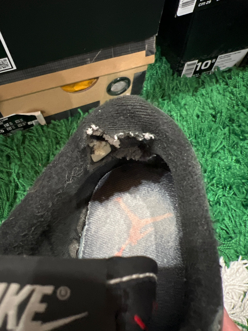 Jordan 1 Low Travis Scott Black Phantom (Pre-Owned Size 9.5M)