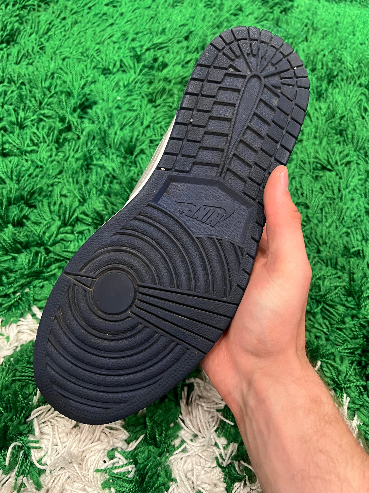 Jordan 1 Low SB Midnight Navy (Pre-Owned 10M)
