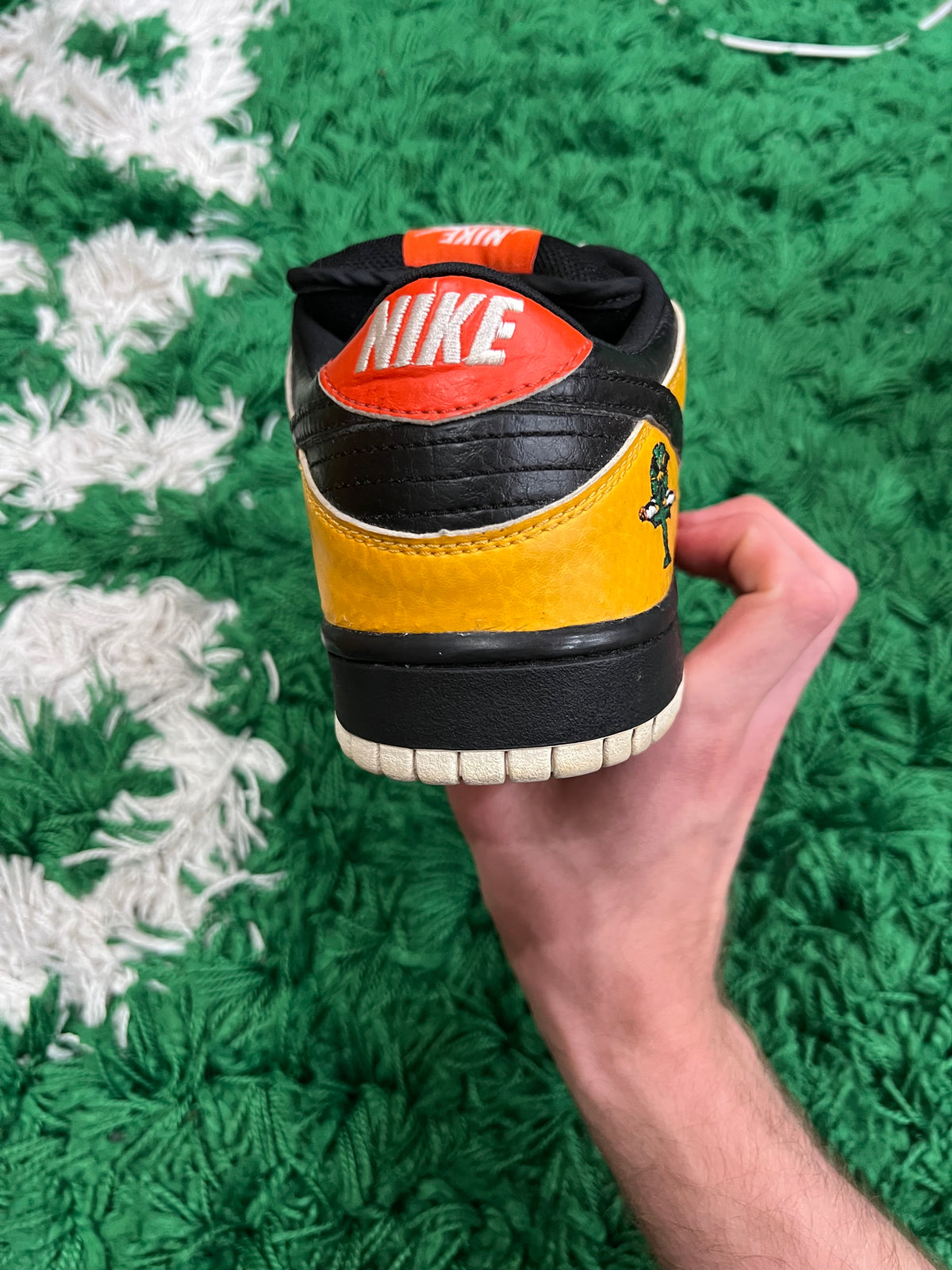 Nike SB Dunk Low Raygun (Preowned 9.5M)