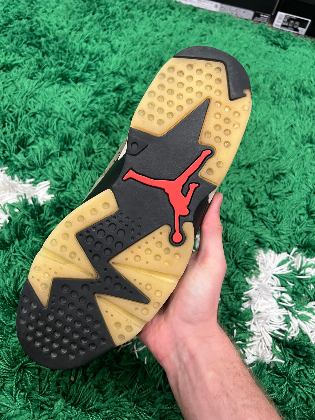 Jordan 6 Travis Scott (Preowned 13M)