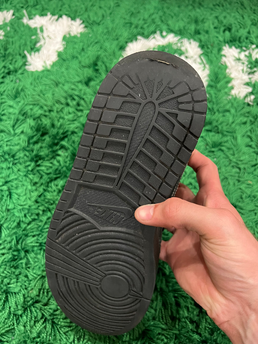 Jordan 1 Low Travis Scott Black Phantom (Pre-Owned Size 9.5M)