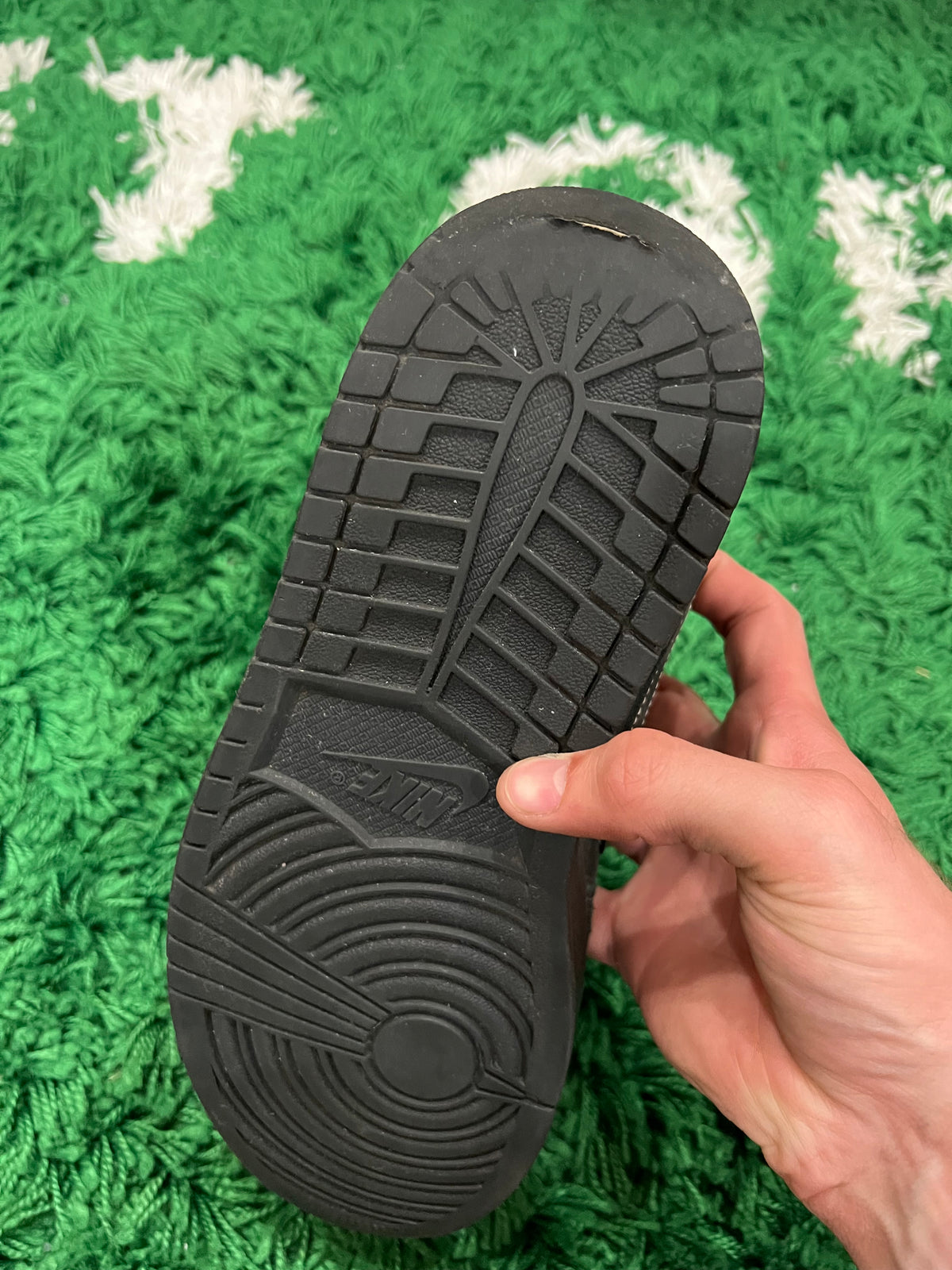 Jordan 1 Low Travis Scott Black Phantom (Pre-Owned Size 9.5M)