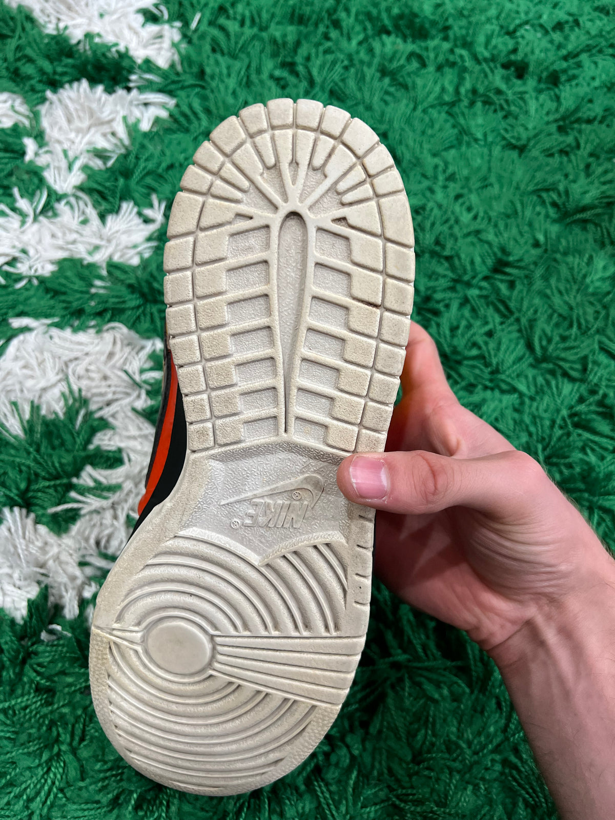 Nike SB Dunk Low Raygun (Preowned 9.5M)
