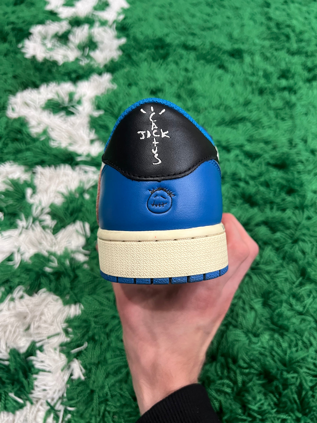 Jordan 1 Low Fragment x Travis Scott (Preowned 12M)