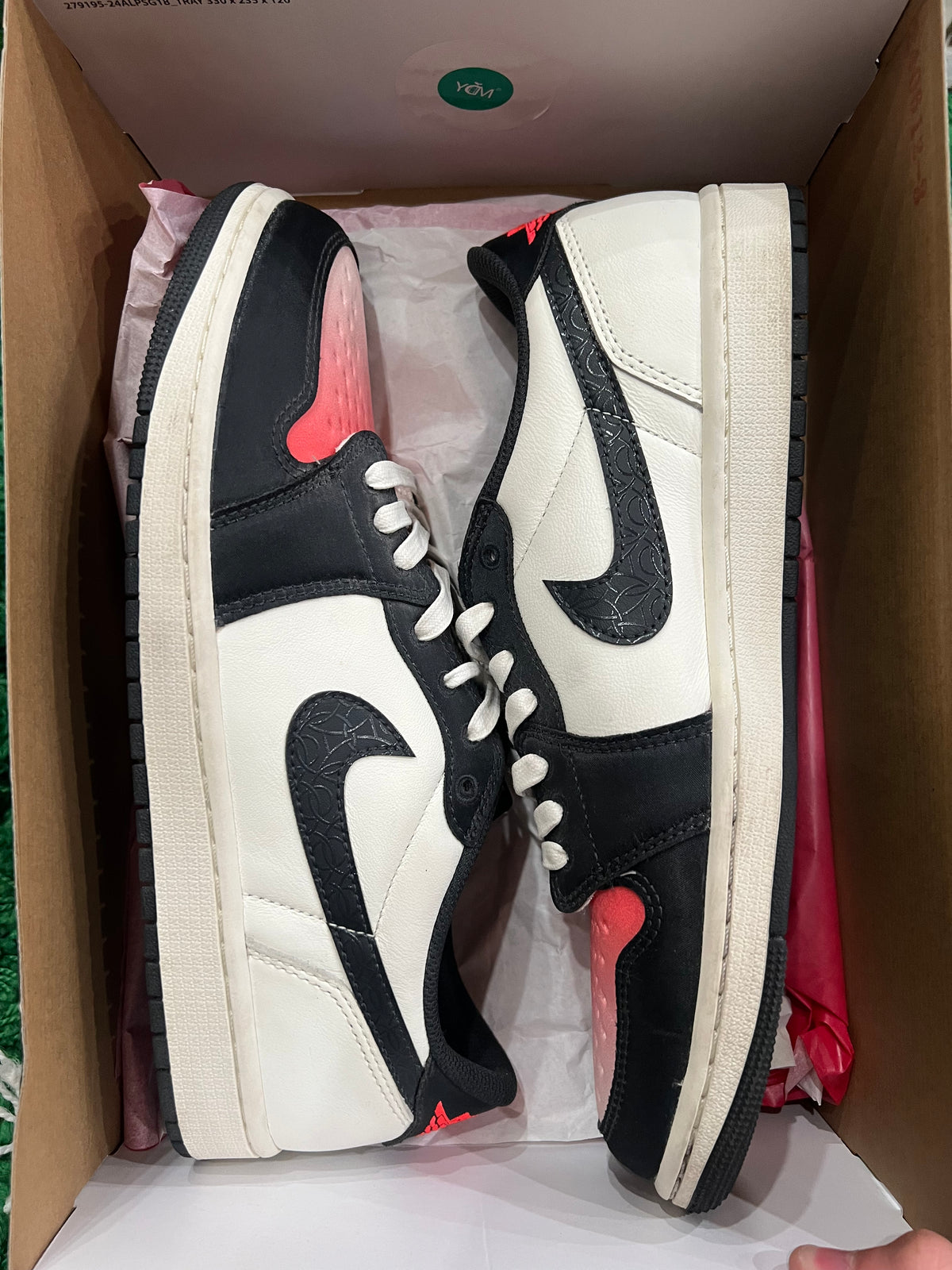 Jordan 1 Low PSG Paris Saint-Germain (Preowned 10.5M)