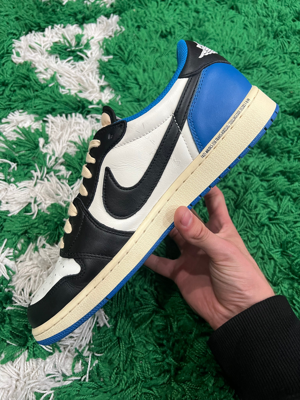 Jordan 1 Low Fragment x Travis Scott (Preowned 12M)