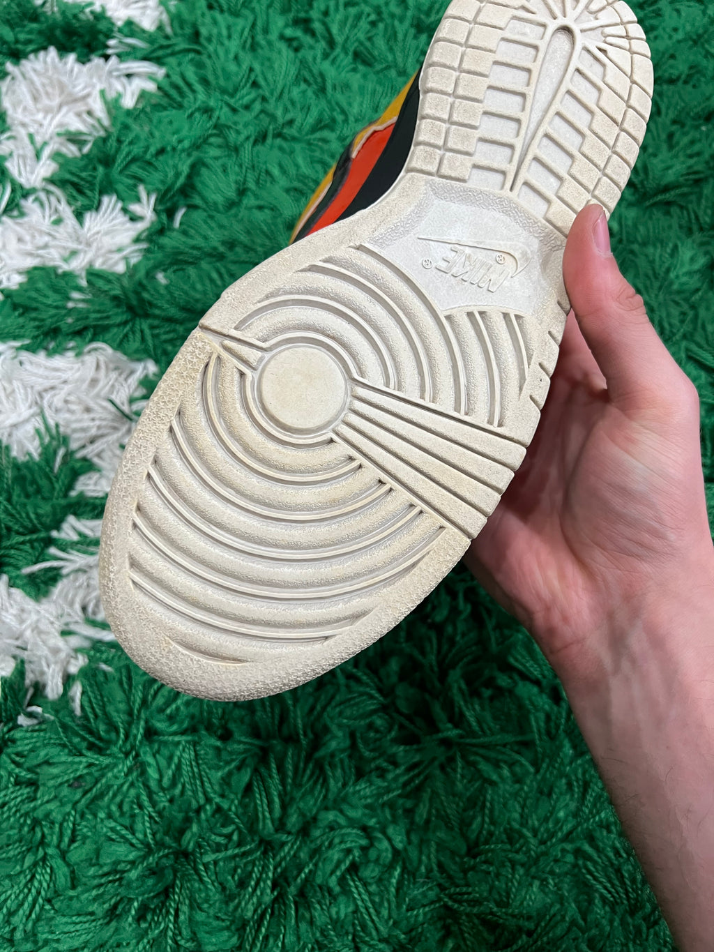 Nike SB Dunk Low Raygun (Preowned 9.5M)