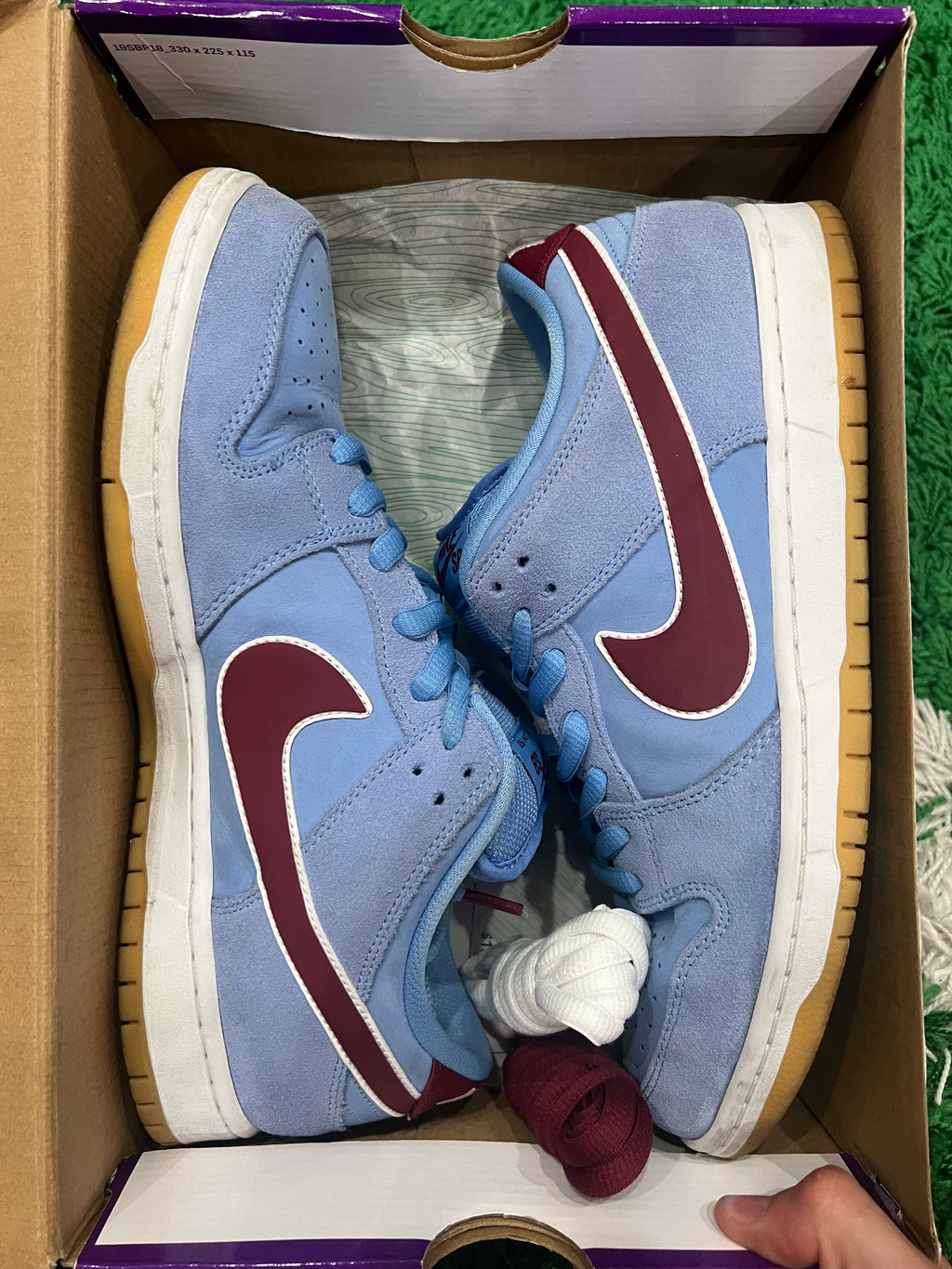 Nike SB Dunk Low Philadelphia Phillies (Pre-Owned 10.5M)