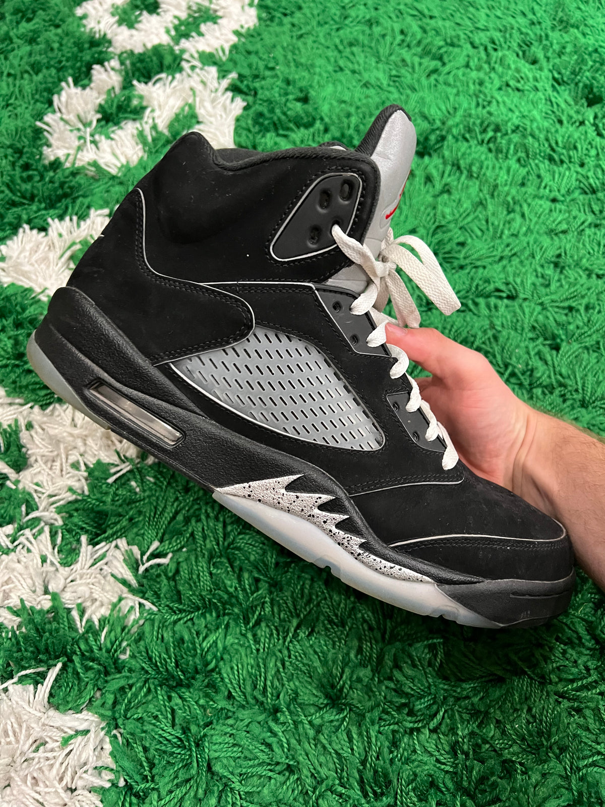 Jordan 5 Black Metallic Reimagined (Pre-Owned 12M)
