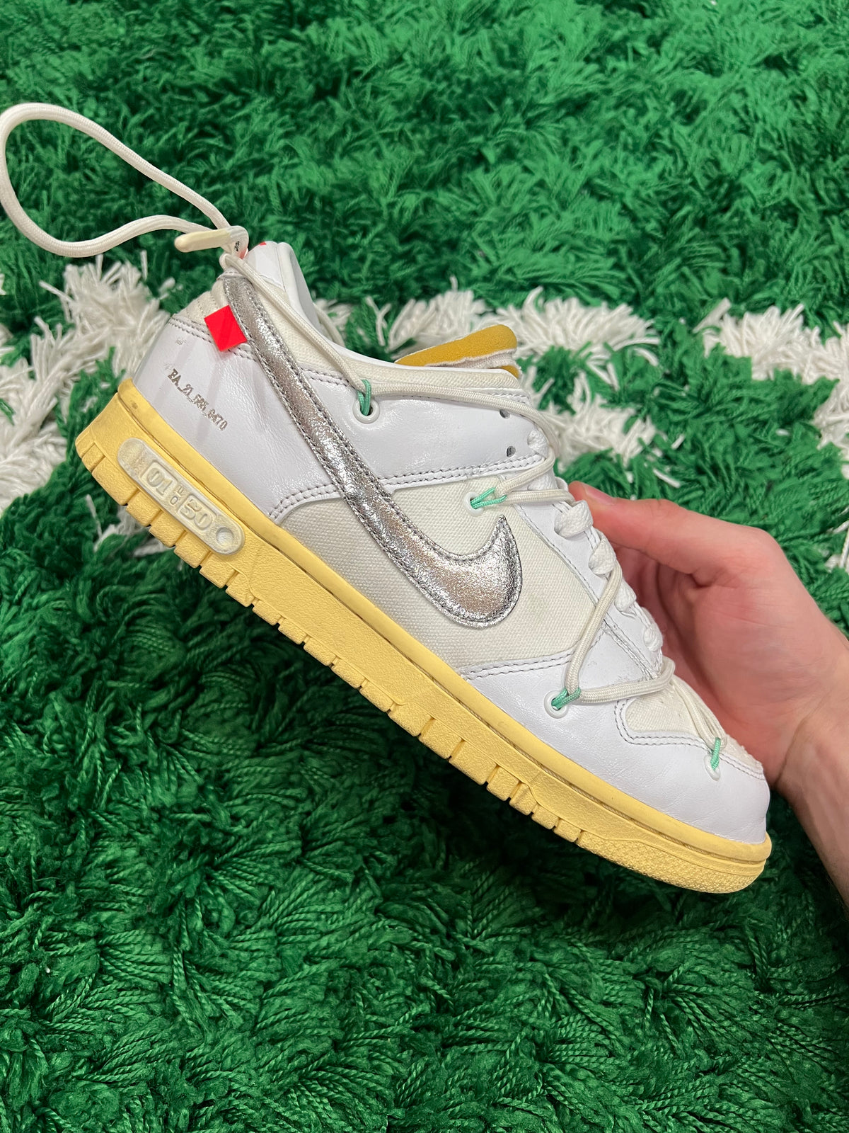 Nike Dunk Low Off-White Lot 1 (Preowned 8M)