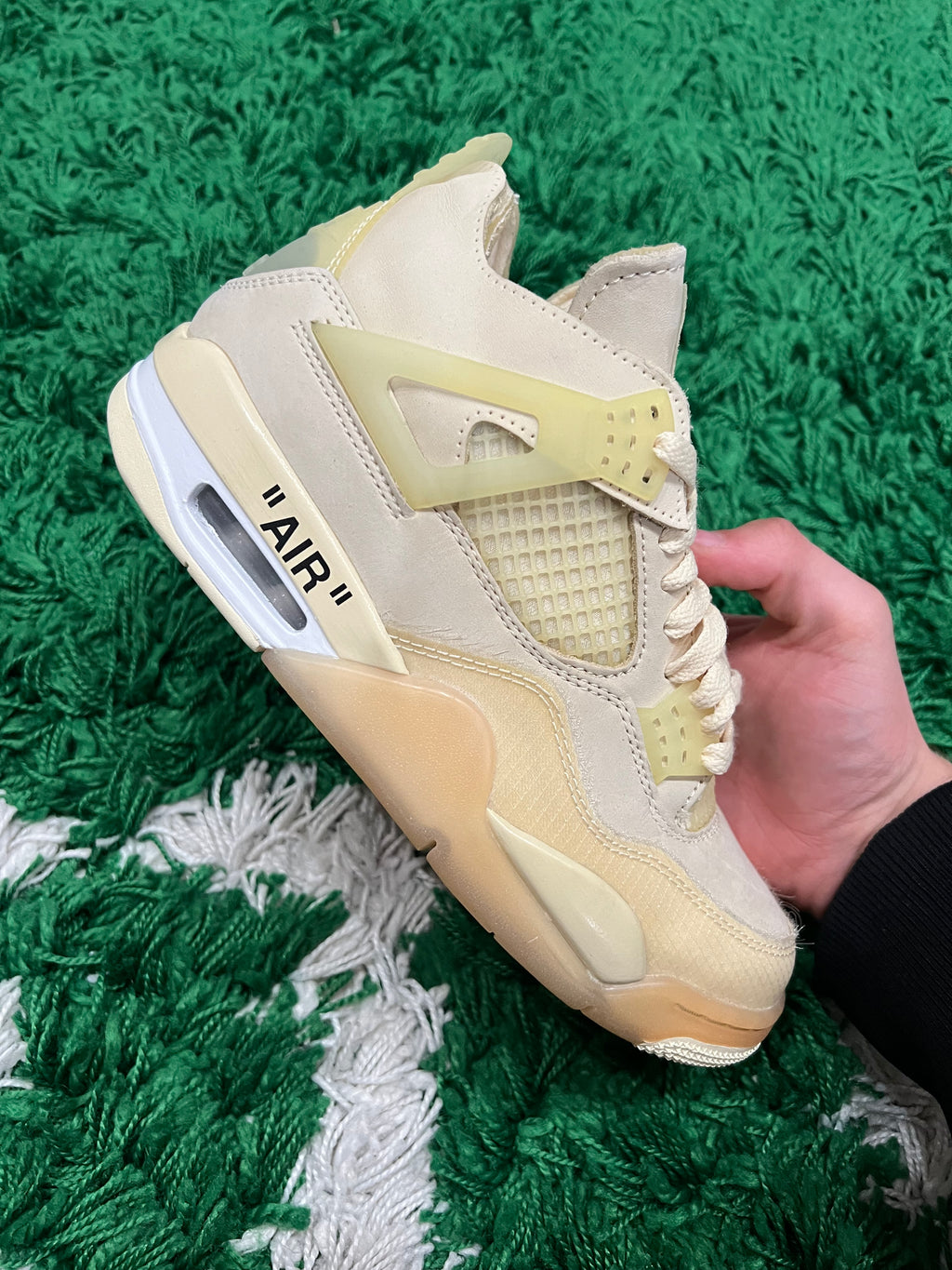 Jordan 4 Off-White Sail (Preowned 5.5M/7W)