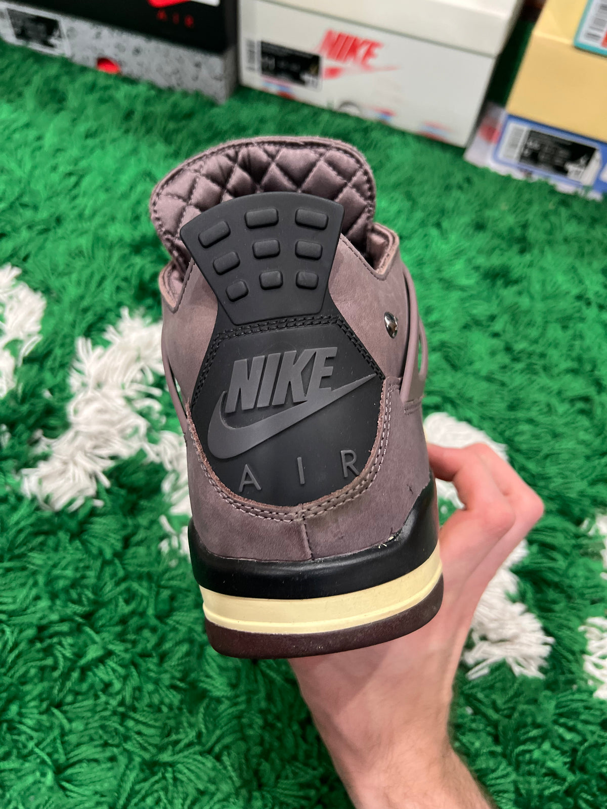 Jordan 4 A Ma Maniere Violet Ore (Preowned 10.5M)