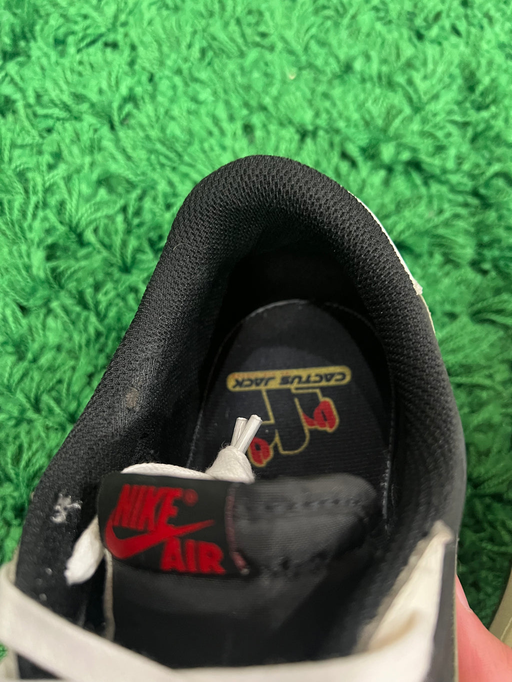 Jordan 1 Low Travis Scott Olive (Women's) (Pre-Owned Size 12M/13.5W)