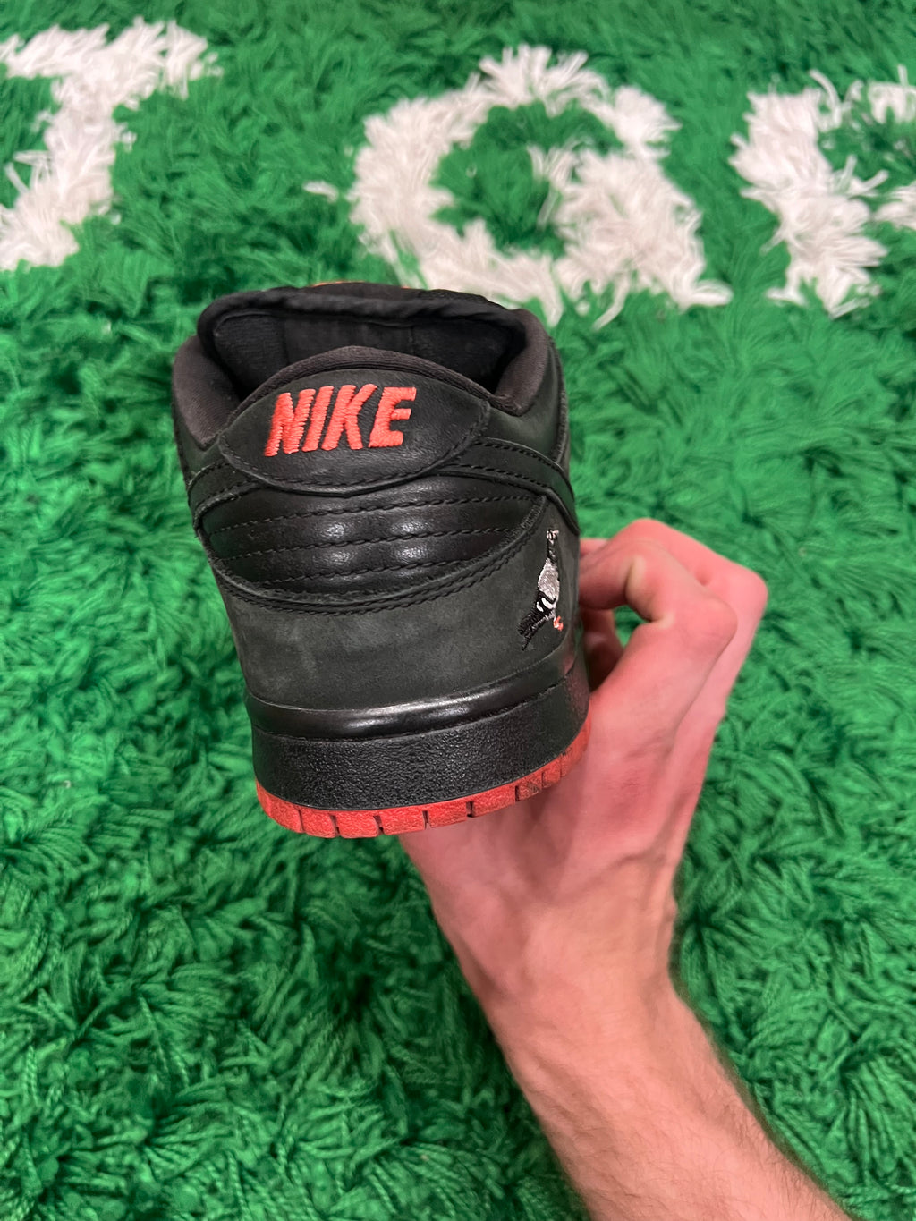 Nike SB Dunk Low Black Pigeon (Preowned 7.5M)