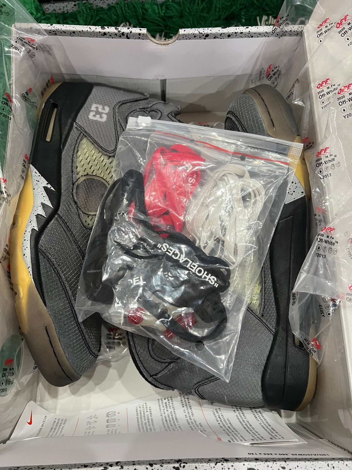 Jordan 5 Off-White Muslin (Preowned 11M)