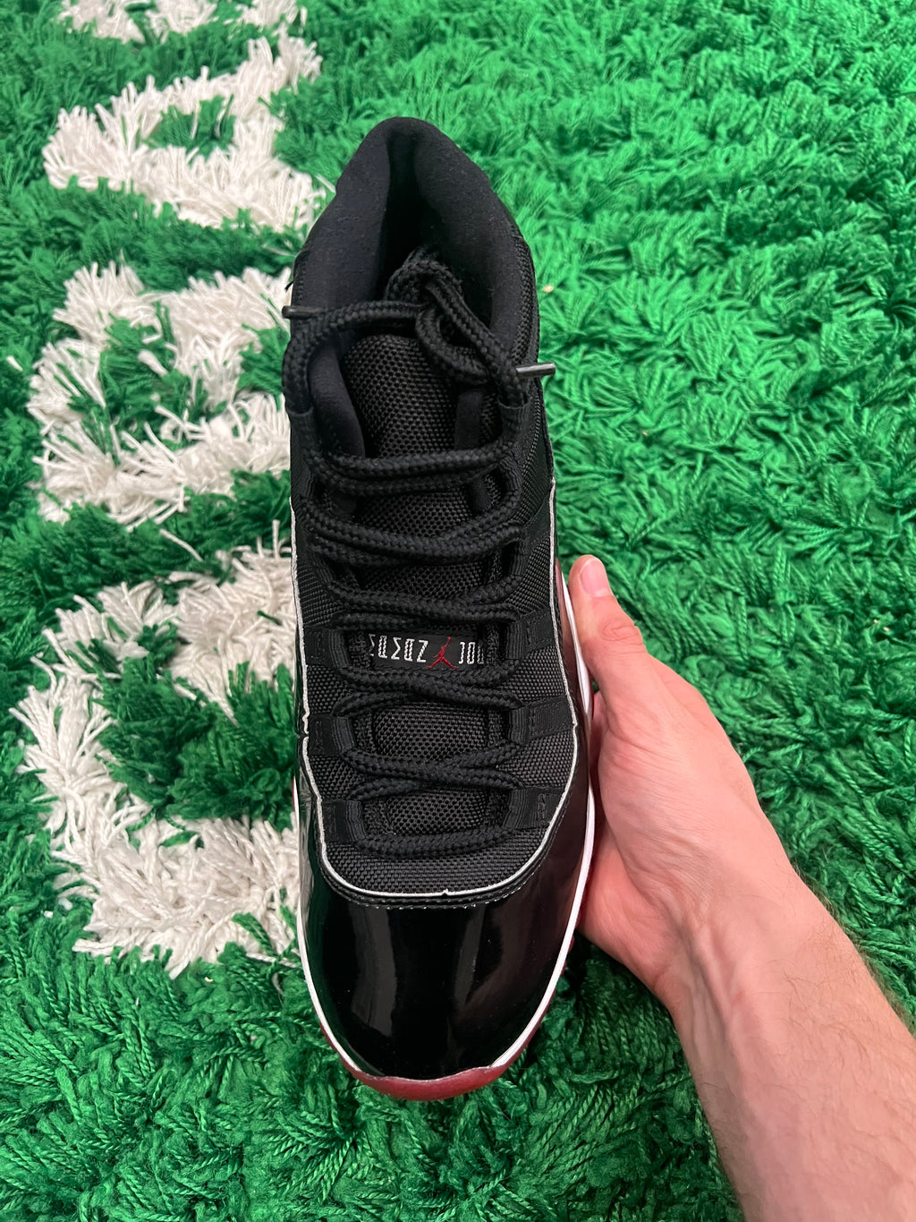 Jordan 11 Playoffs Bred (2019) (Preowned 9M)