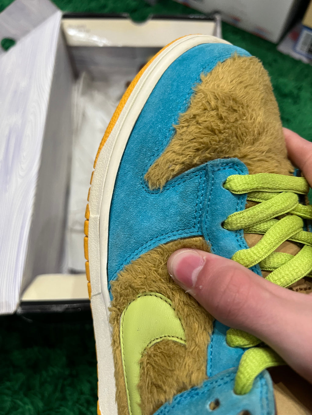 Nike SB Dunk Low Baby Bear (Preowned 9.5M)