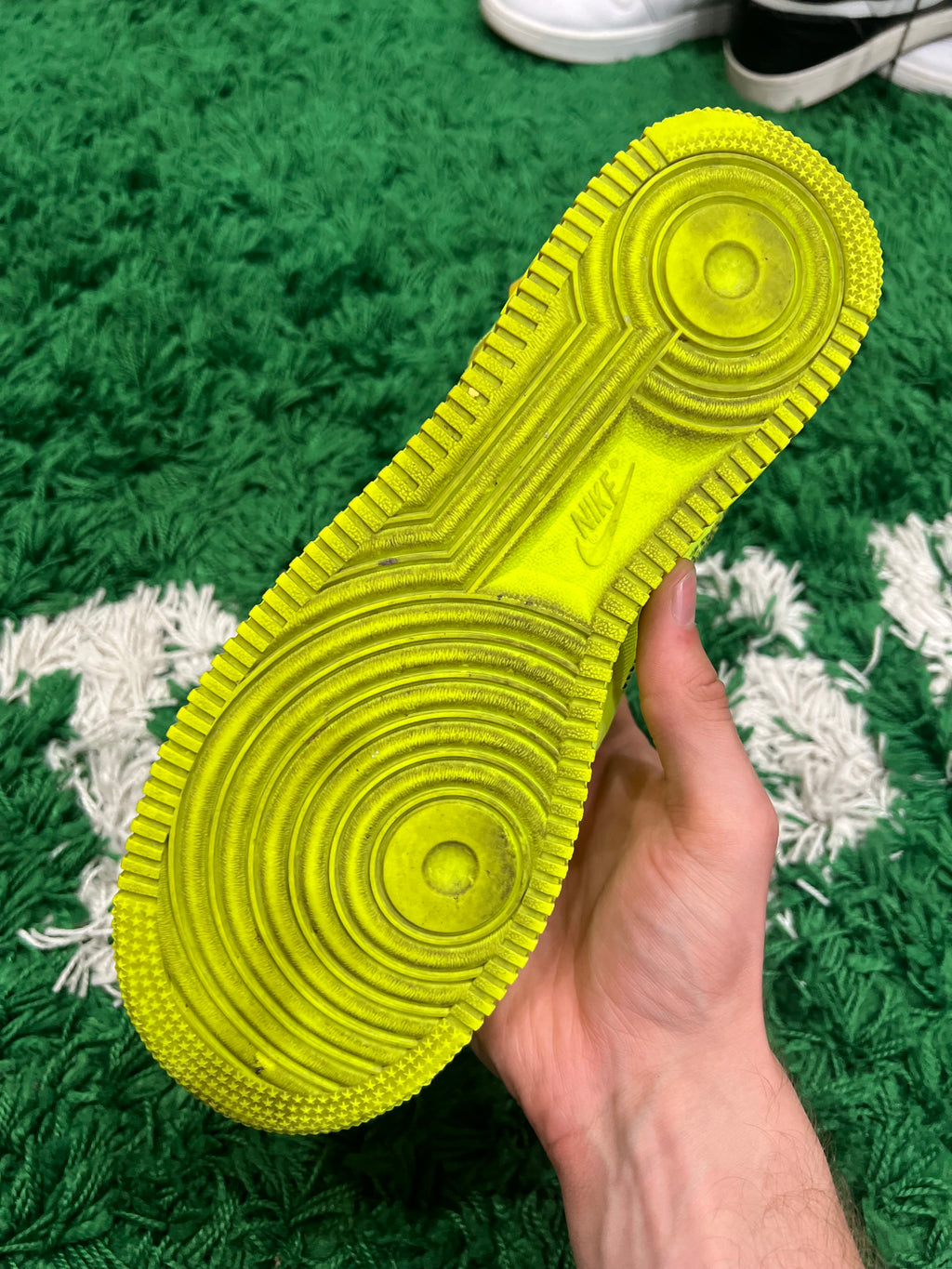 Nike Air Force 1 Low Off-White Volt (Preowned 8.5M)