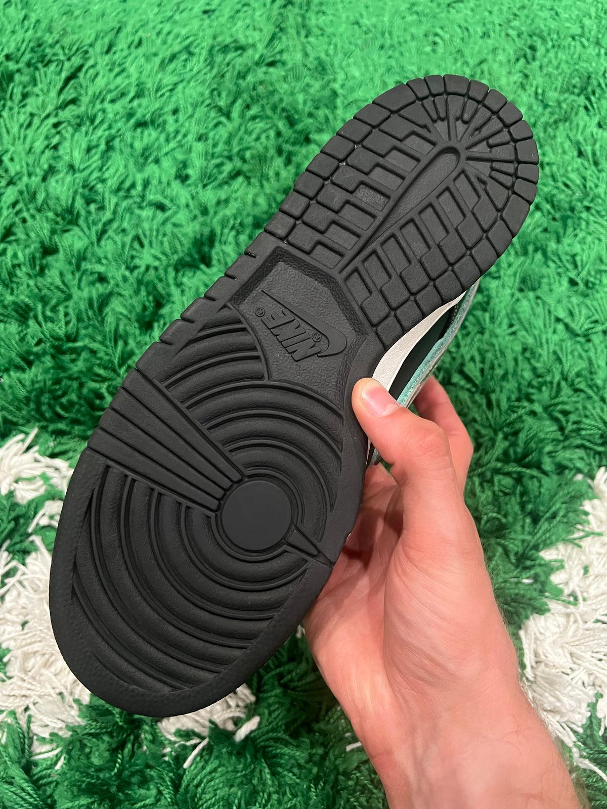 Nike SB Dunk Low Diamond Supply Co. Black Diamond (Pre-Owned 8.5M)
