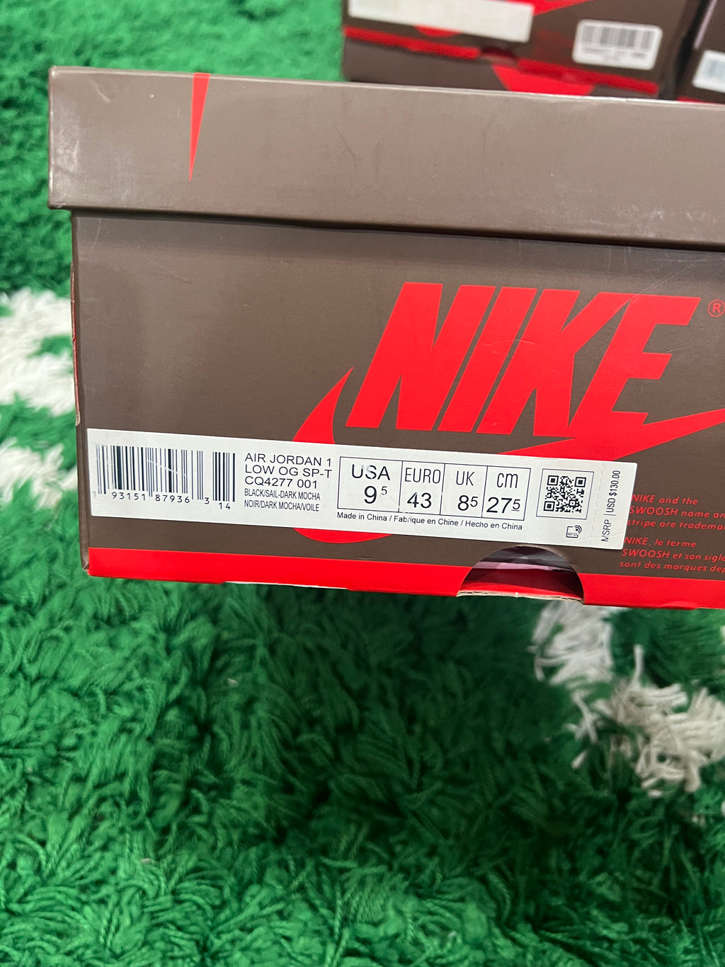 Jordan 1 Low Travis Scott Mocha (Pre-Owned Size 9.5M)
