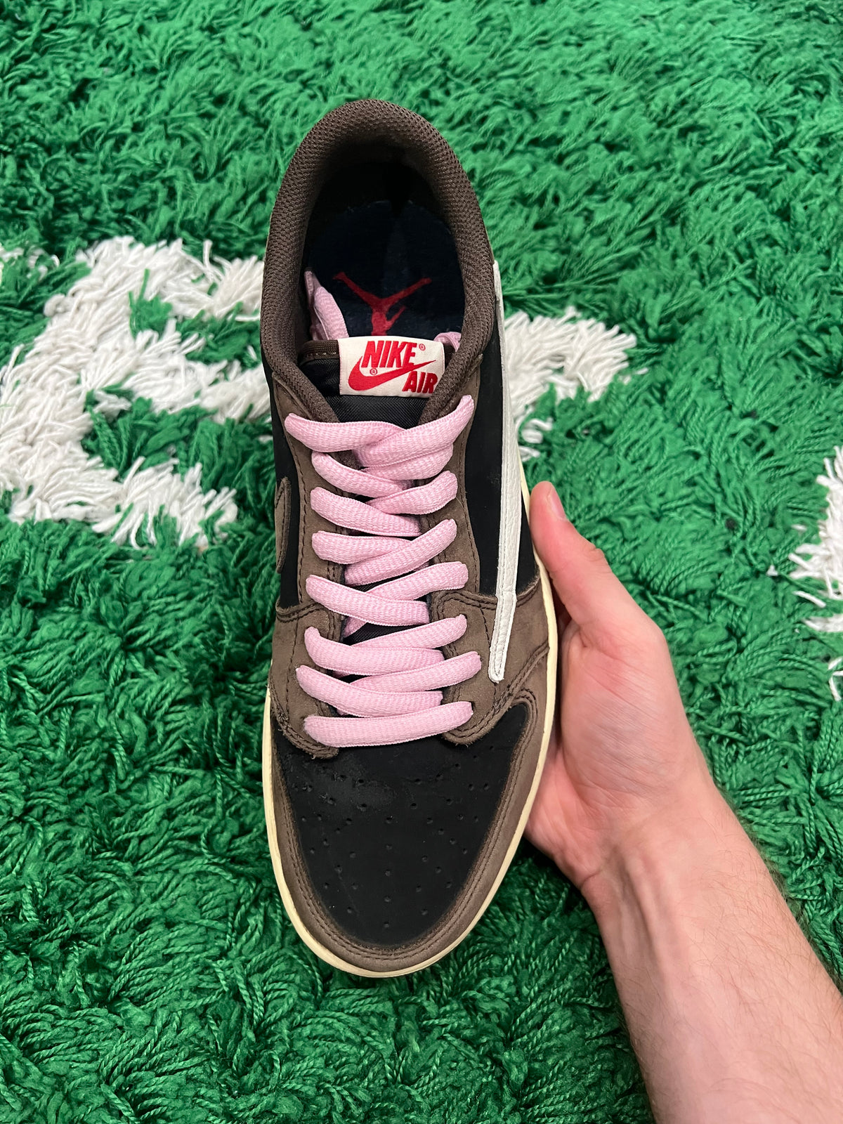Jordan 1 Low Travis Scott Mocha (Pre-Owned Size 9.5M)