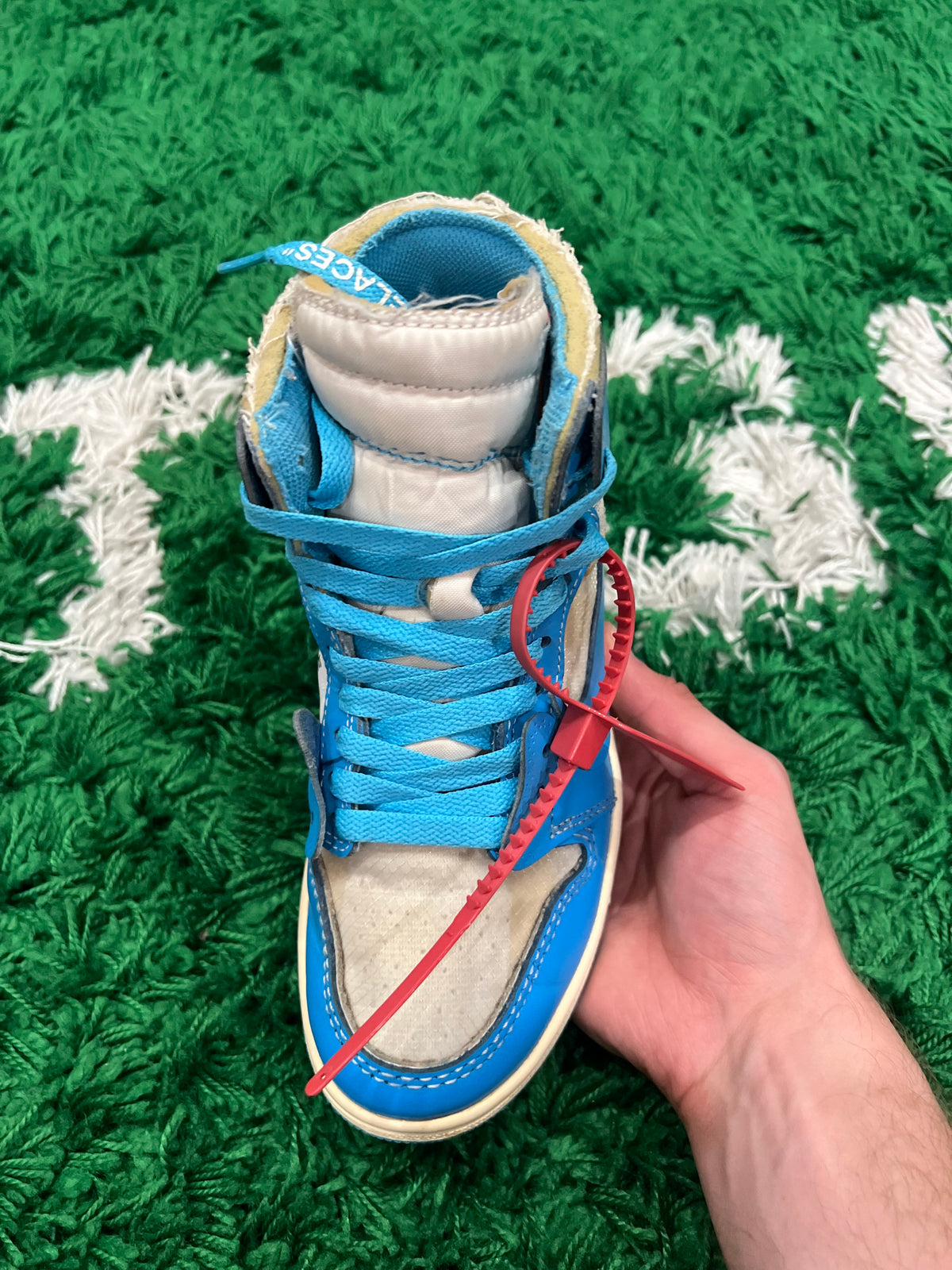 Jordan 1 High Off-White University Blue (Preowned 4M)