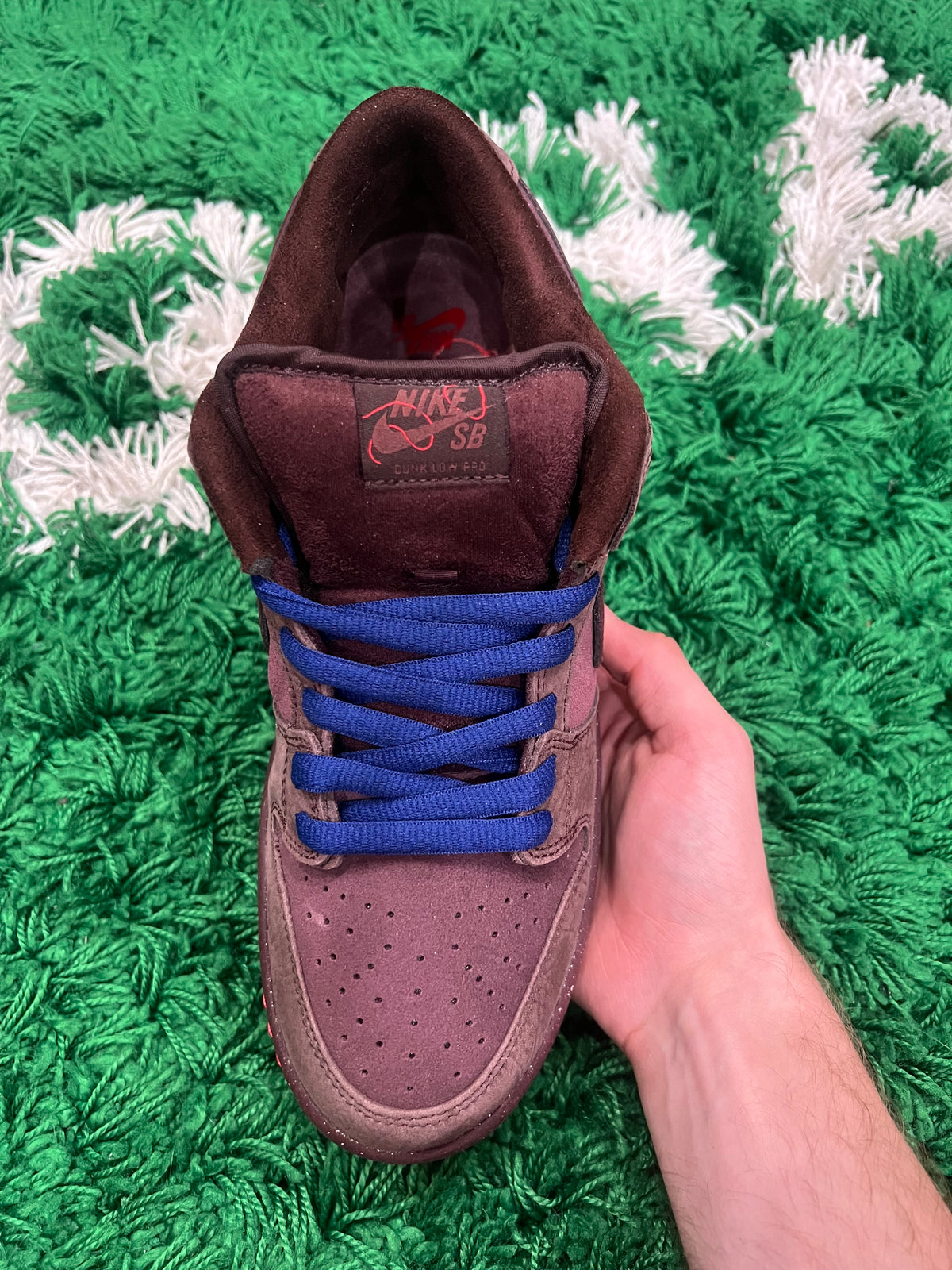 Nike SB Dunk Low City of Love Burgundy Crush (Preowned 11M)