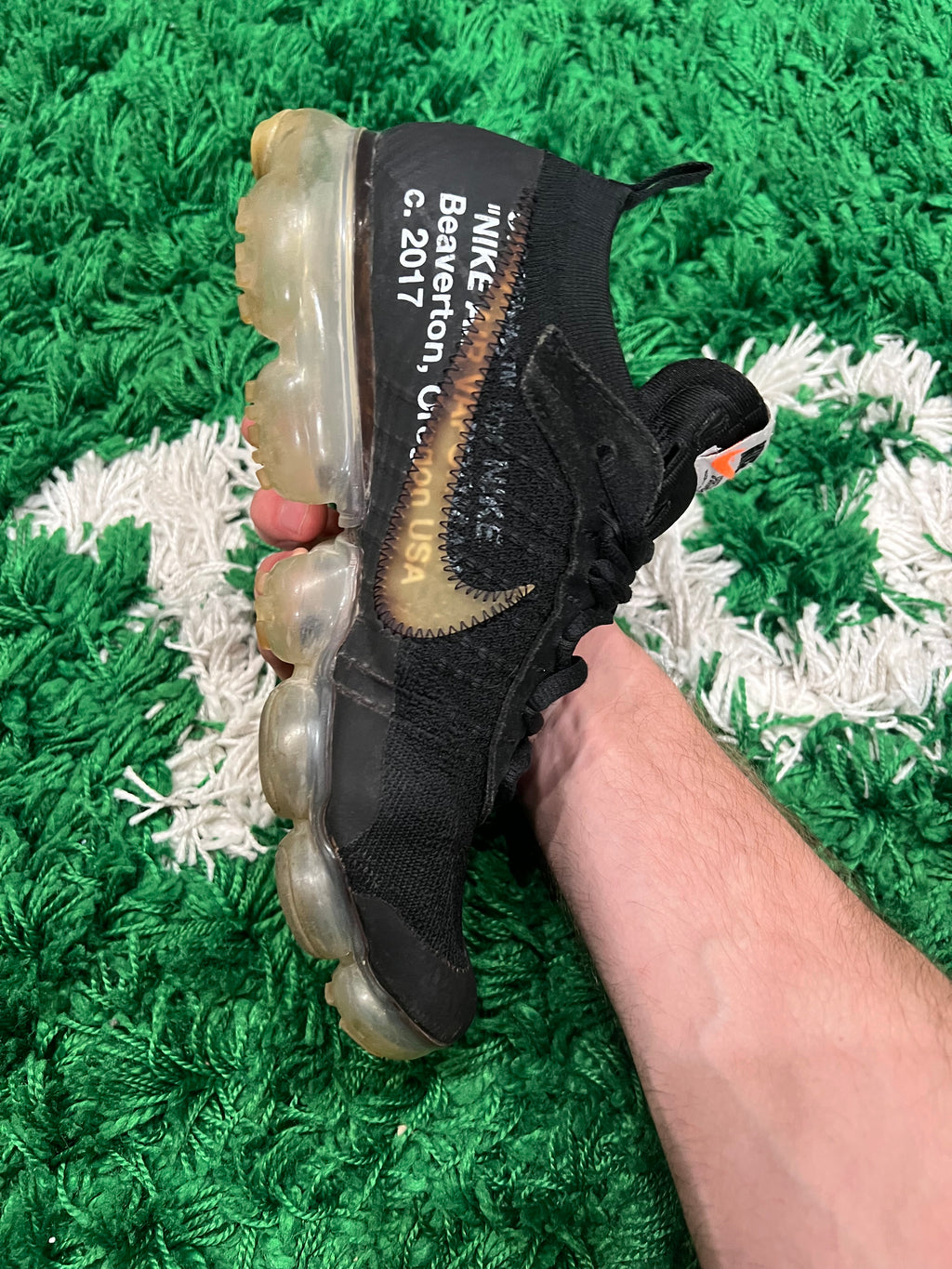Nike Air VaporMax Off-White Black (2018) (Preowned 9M)