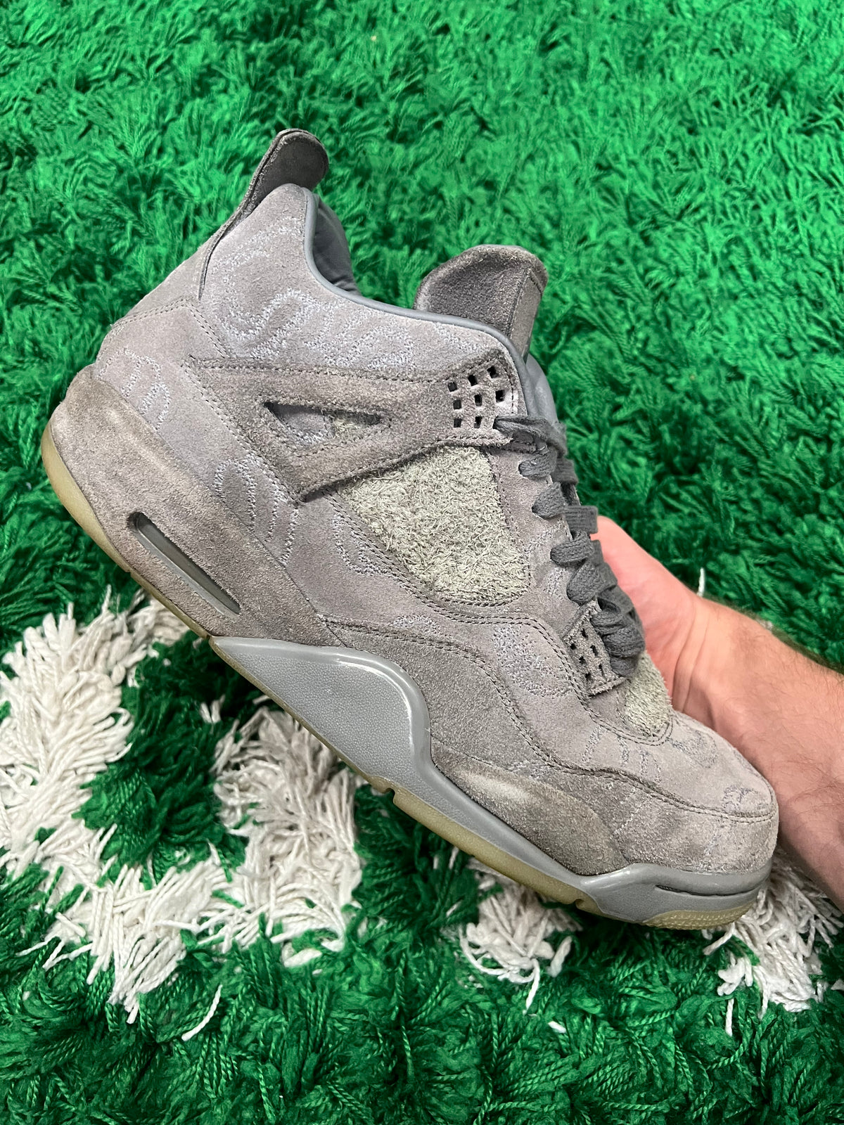 Jordan 4 Kaws (Pre-Owned 11.5M)