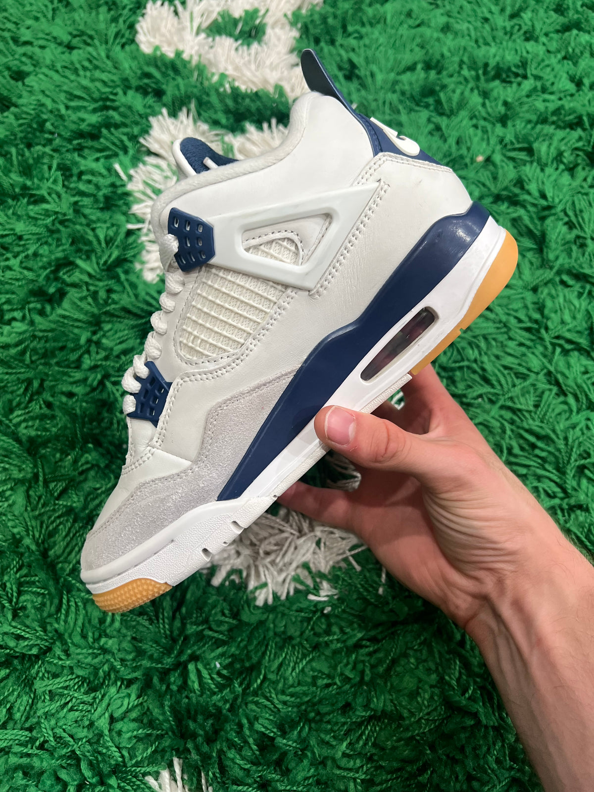 Jordan 4 SB Navy (Preowned 5M)