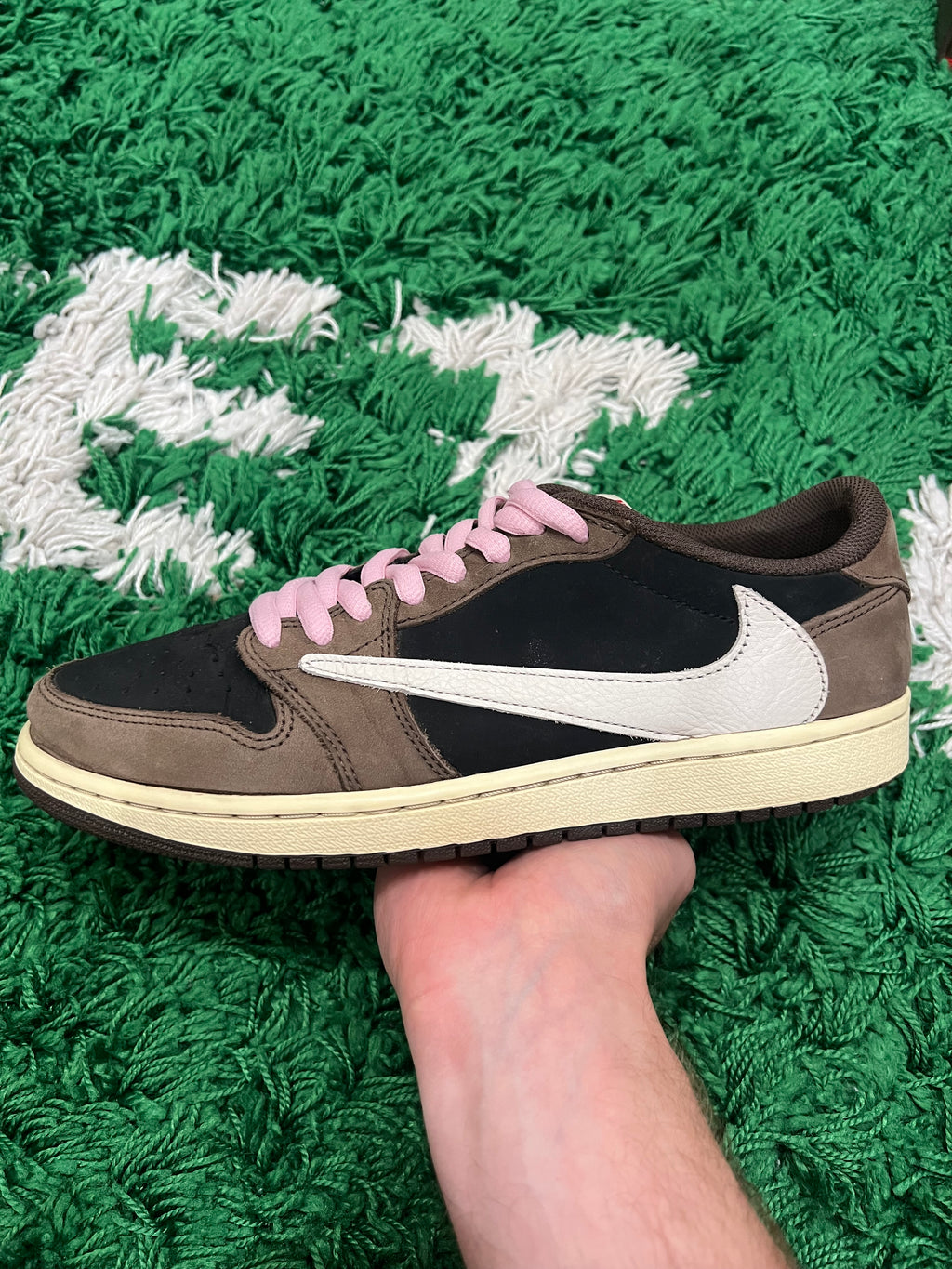 Jordan 1 Low Travis Scott Mocha (Pre-Owned Size 9.5M)