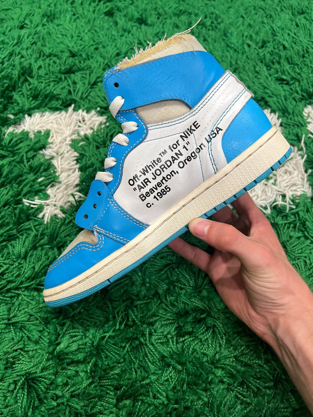 Jordan 1 High Off-White University Blue (Preowned 6M)