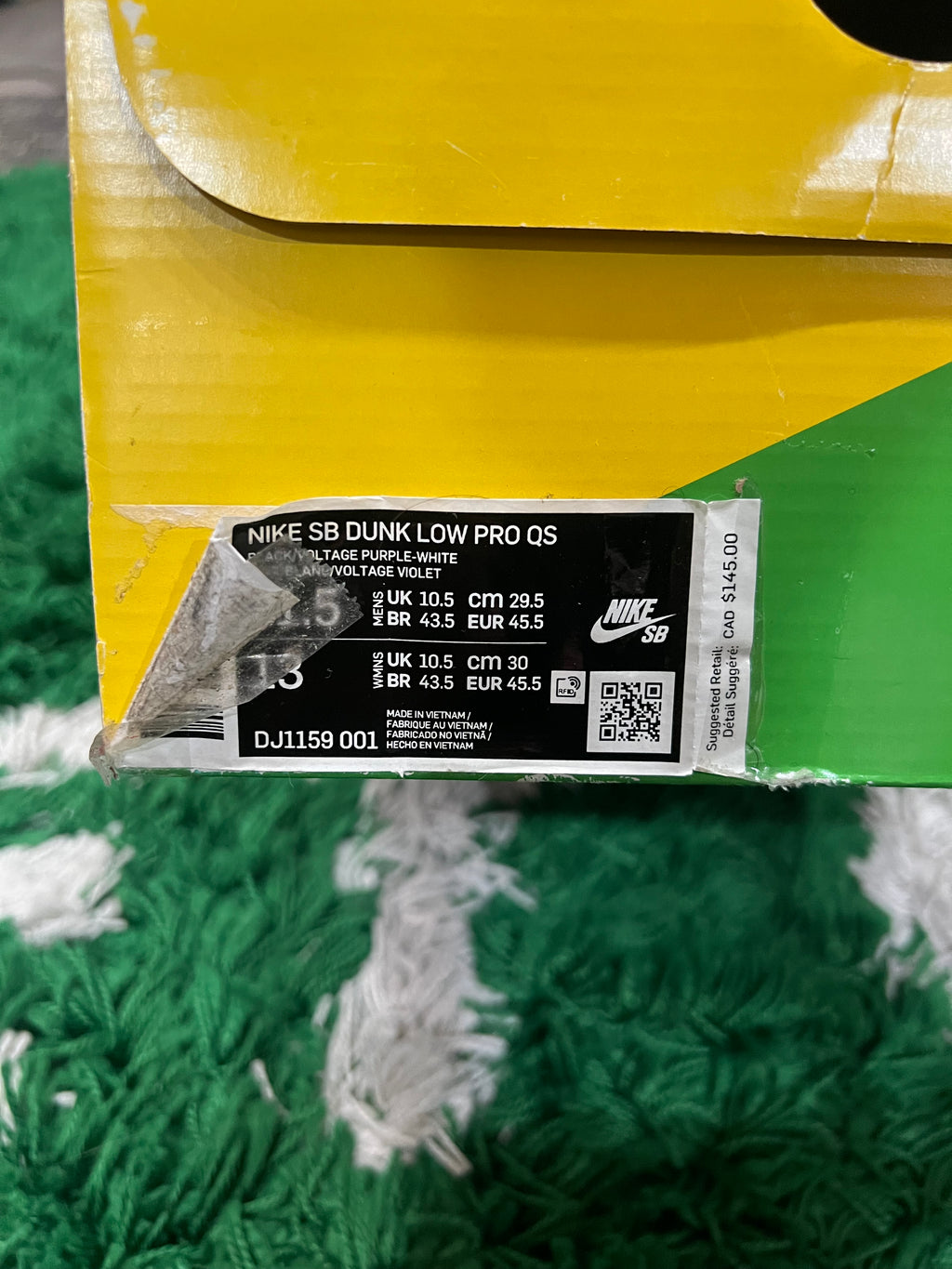Nike SB Dunk Low Familia First Avenue (Preowned 11.5M)