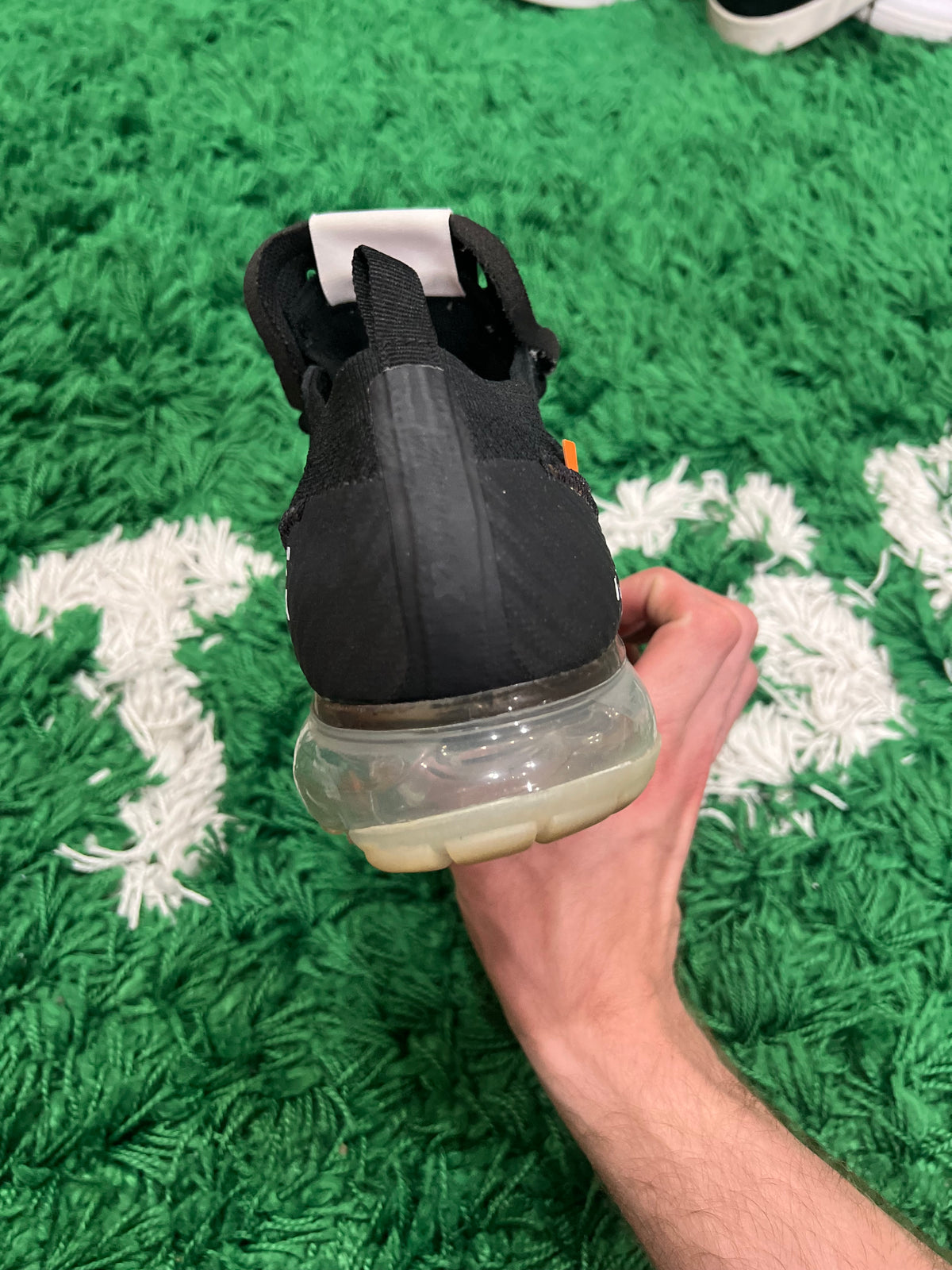 Nike Air VaporMax Off-White Black (2018) (Preowned 9.5M)