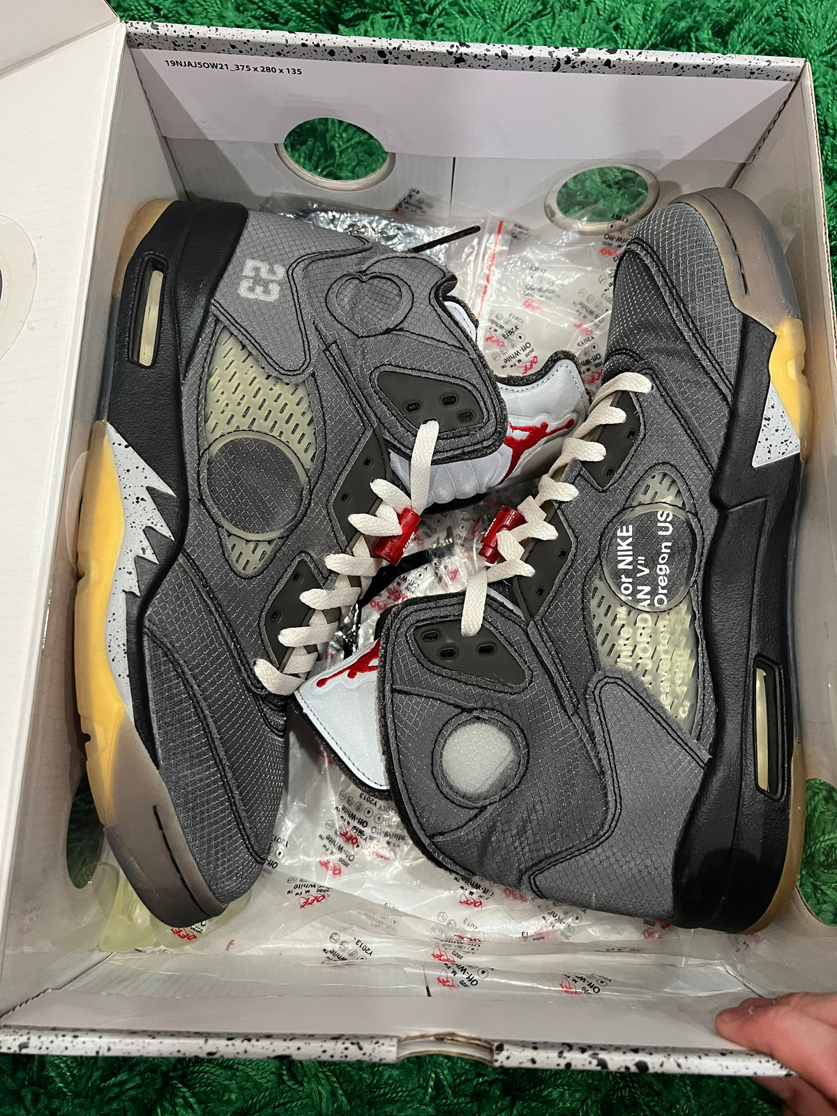 Jordan 5 Off-White Muslin (Preowned 12M)