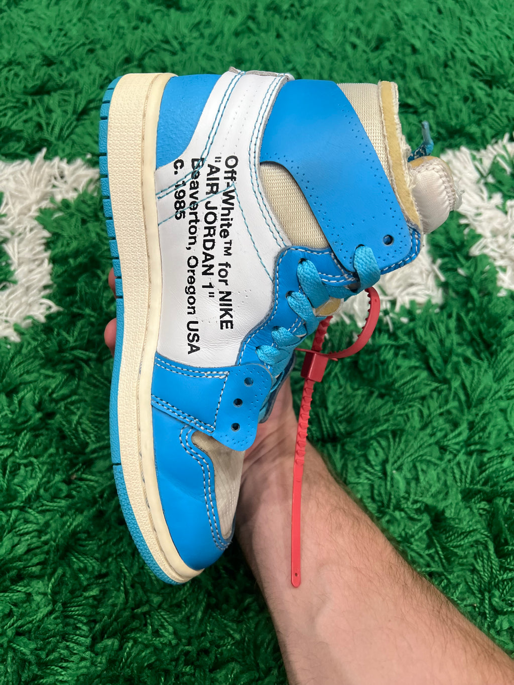 Jordan 1 High Off-White University Blue (Preowned 4M)