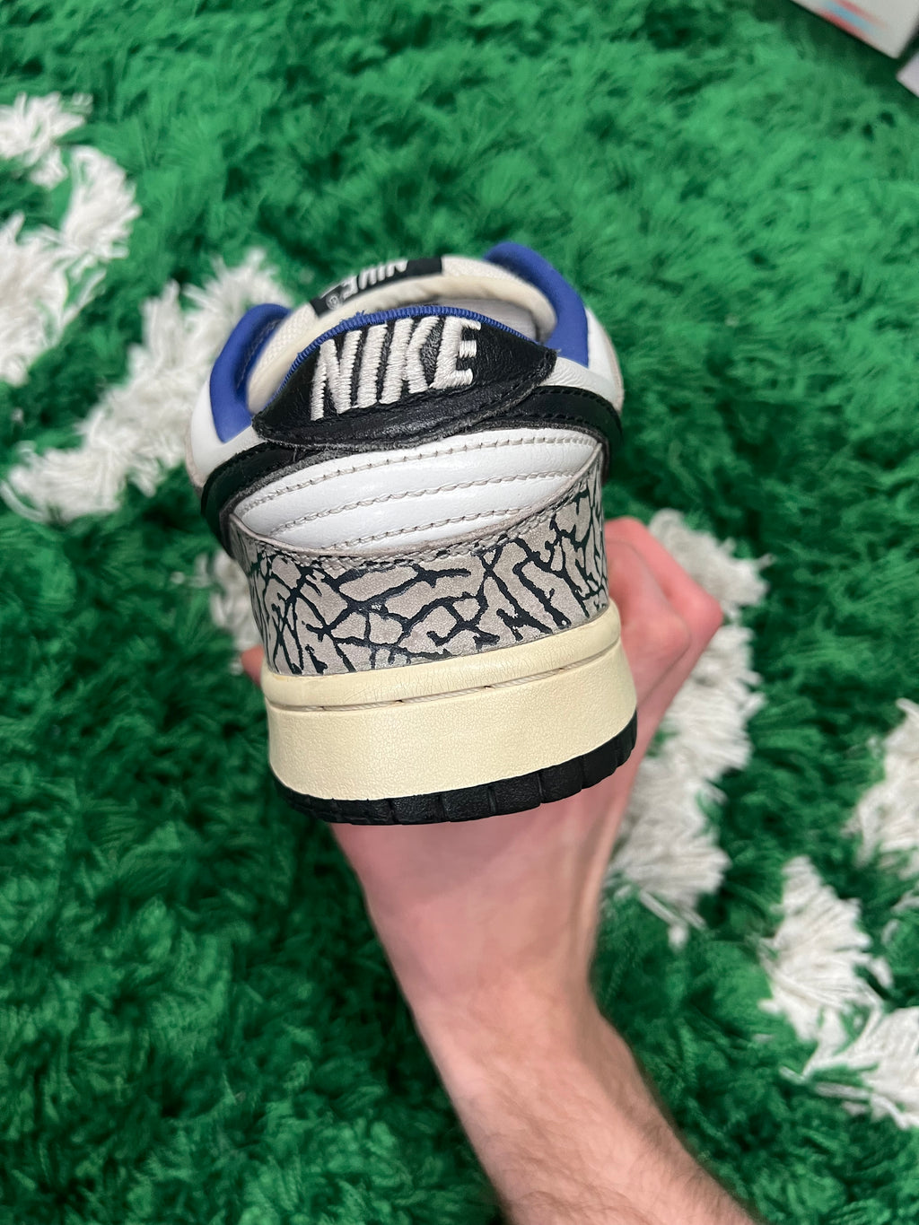Nike SB Dunk Low Supreme White Cement (2002) (Preowned 9.5M)