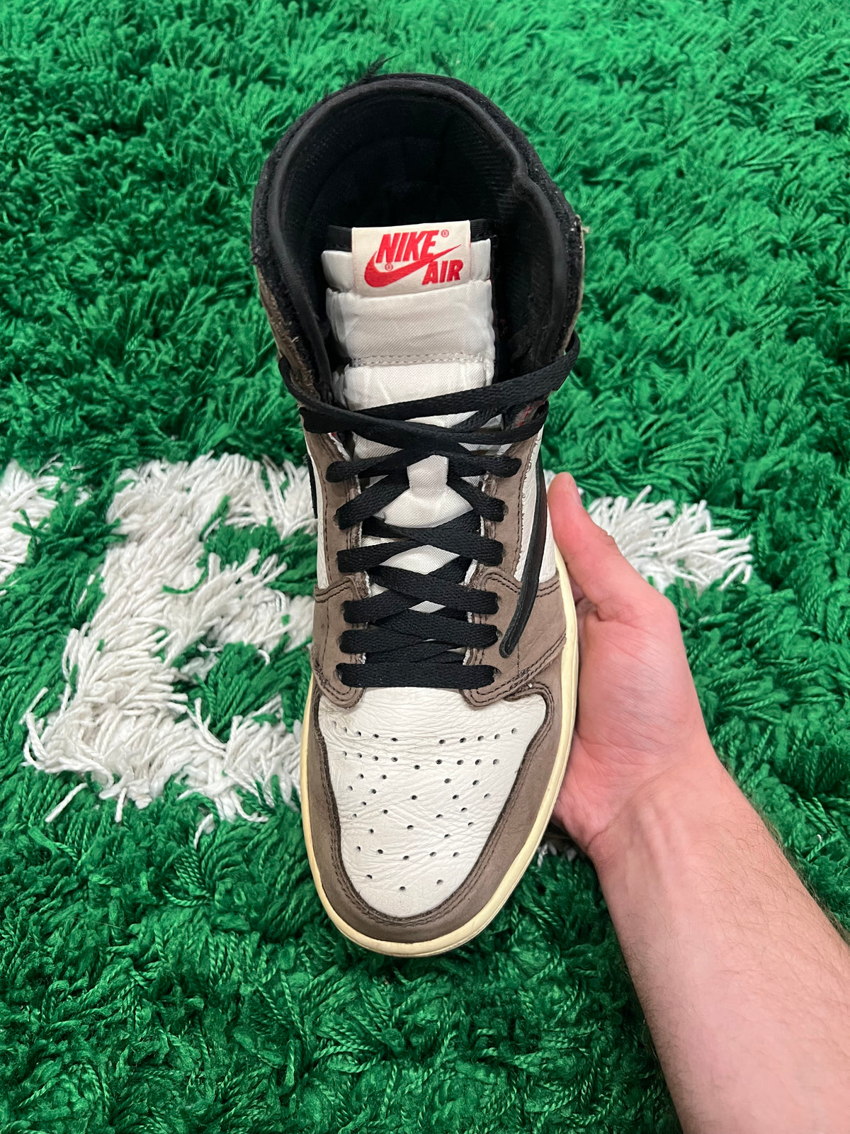 Jordan 1 High Travis Scott Mocha (Pre-Owned Size 9.5M)