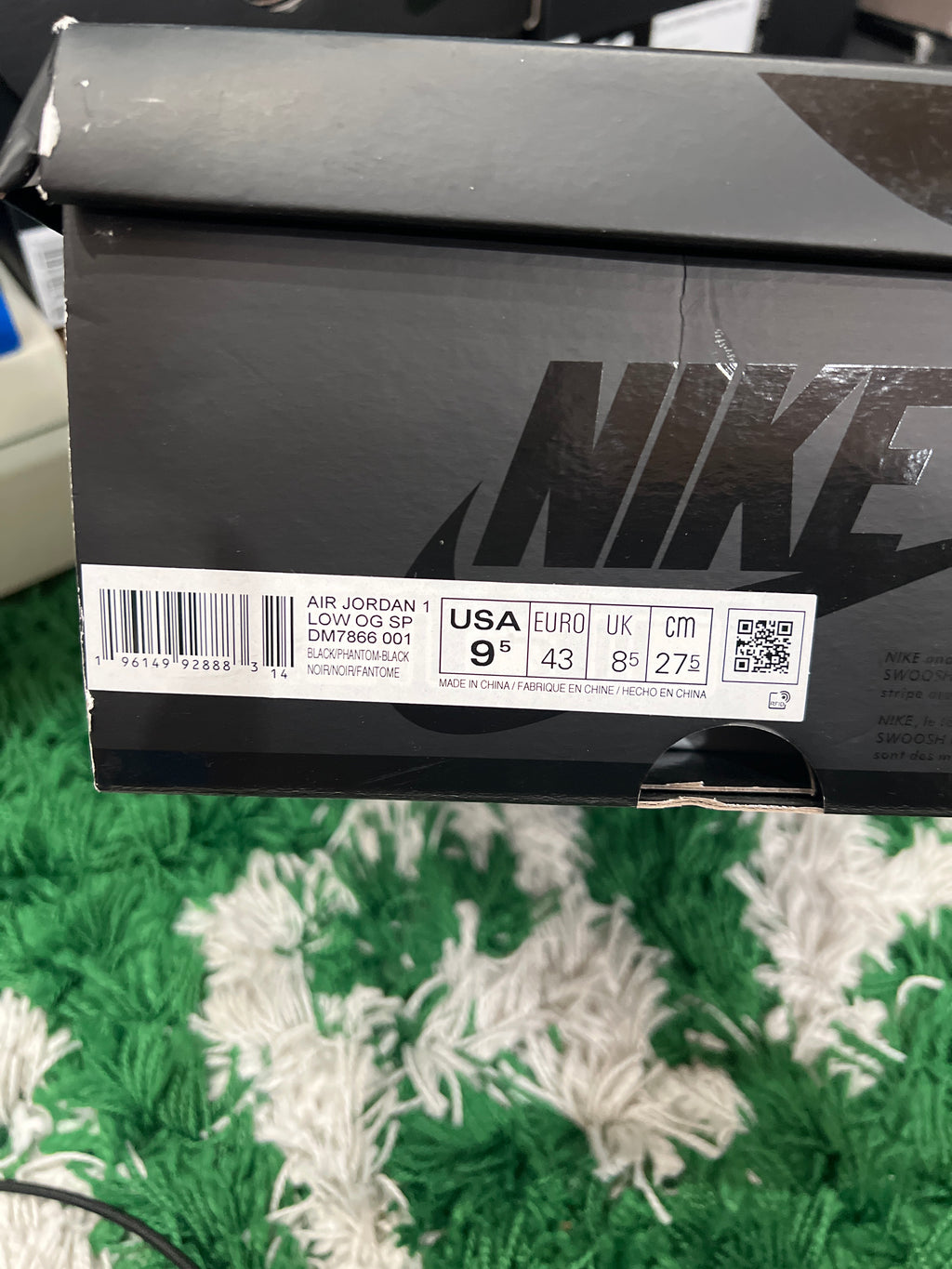 Jordan 1 Low Travis Scott Black Phantom (Pre-Owned Size 9.5M)
