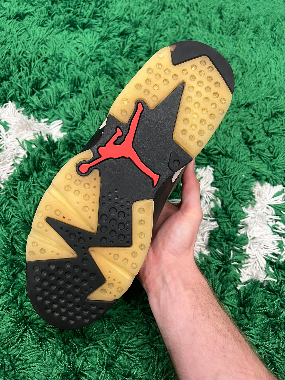 Jordan 6 Travis Scott (Preowned 13M)