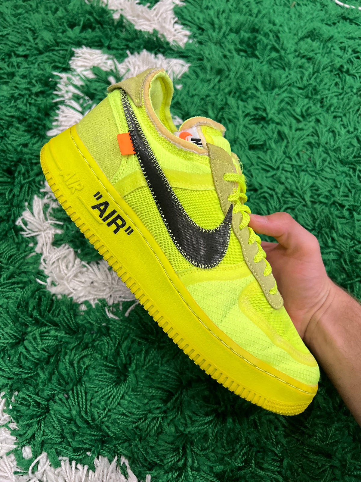 Nike Air Force 1 Low Off-White Volt (Preowned 10M)