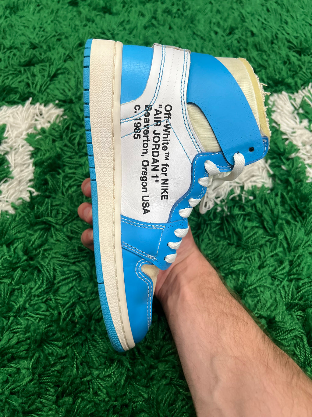 Jordan 1 High Off-White University Blue (Preowned 6M)